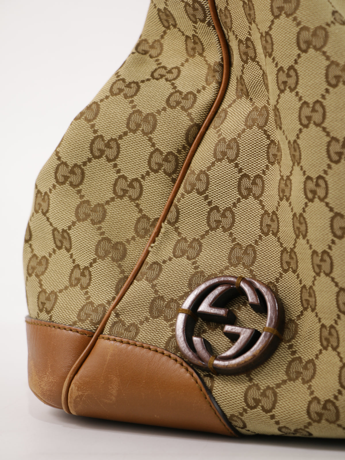 Gucci Shoulder Bag