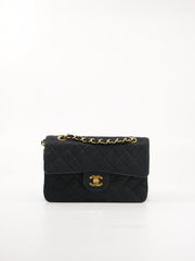Small Classic Flap