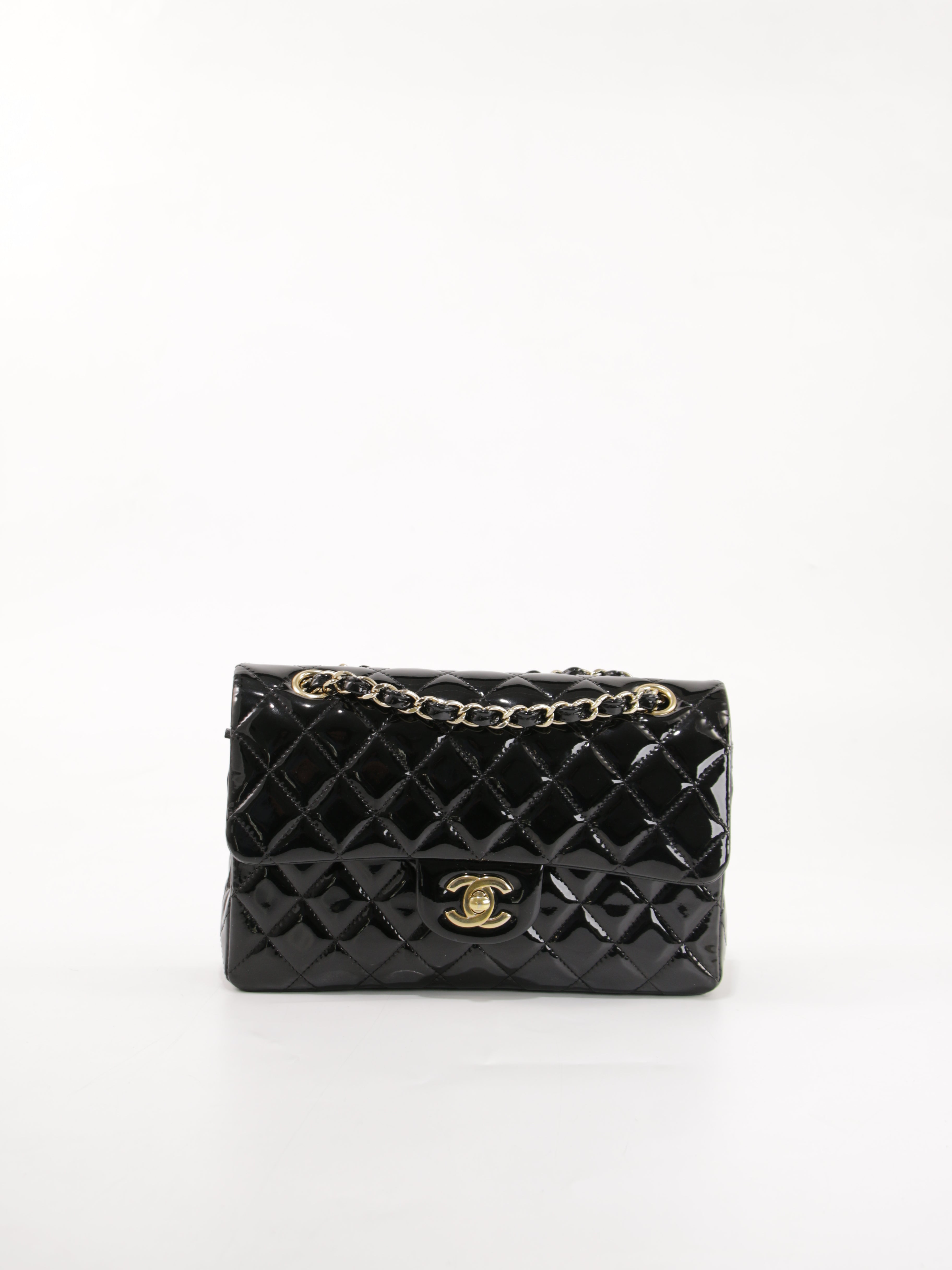 Small Classic Flap