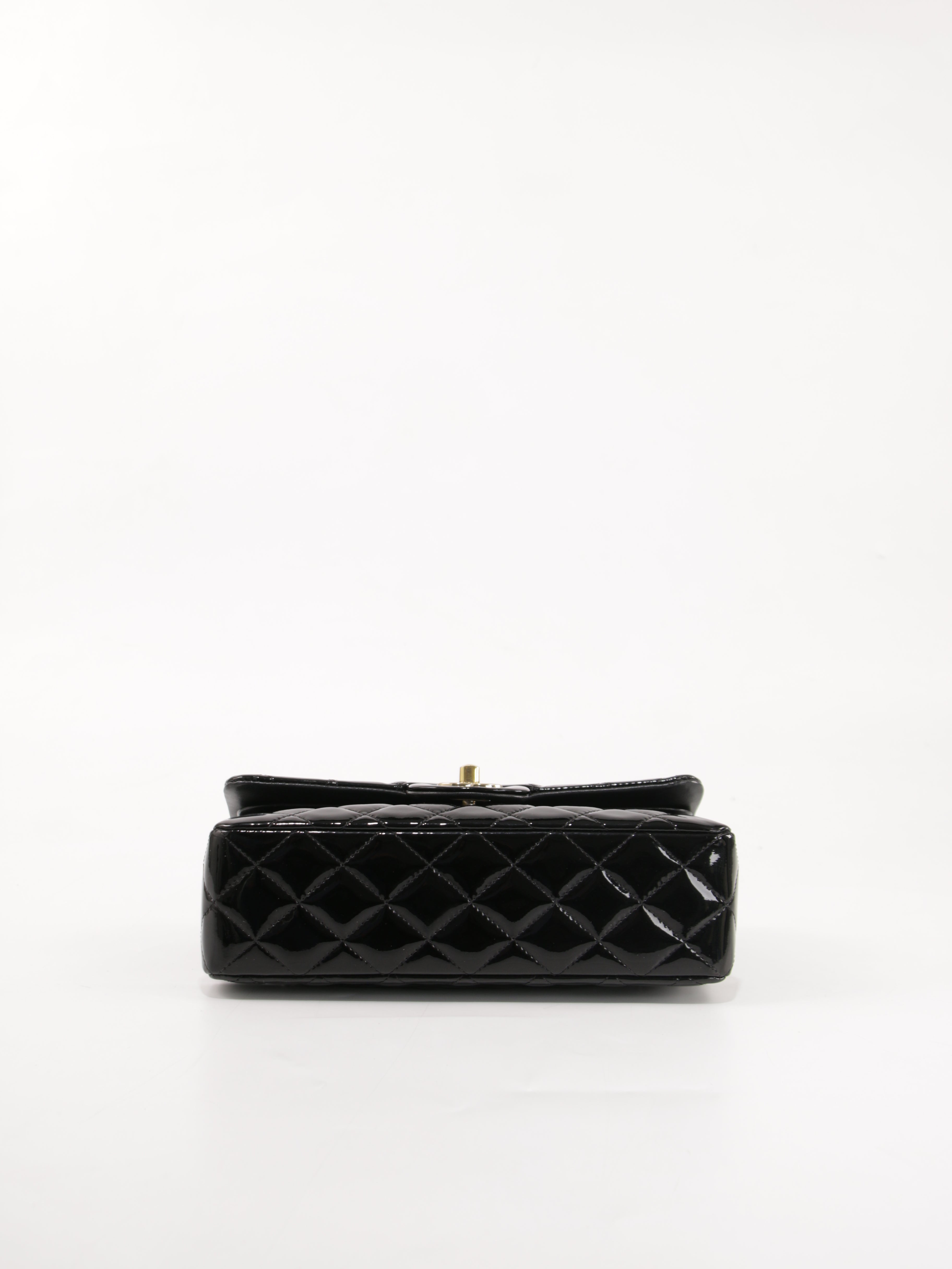 Small Classic Flap