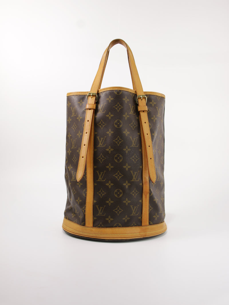 LOUIS VUITTON - LARGE BUCKET