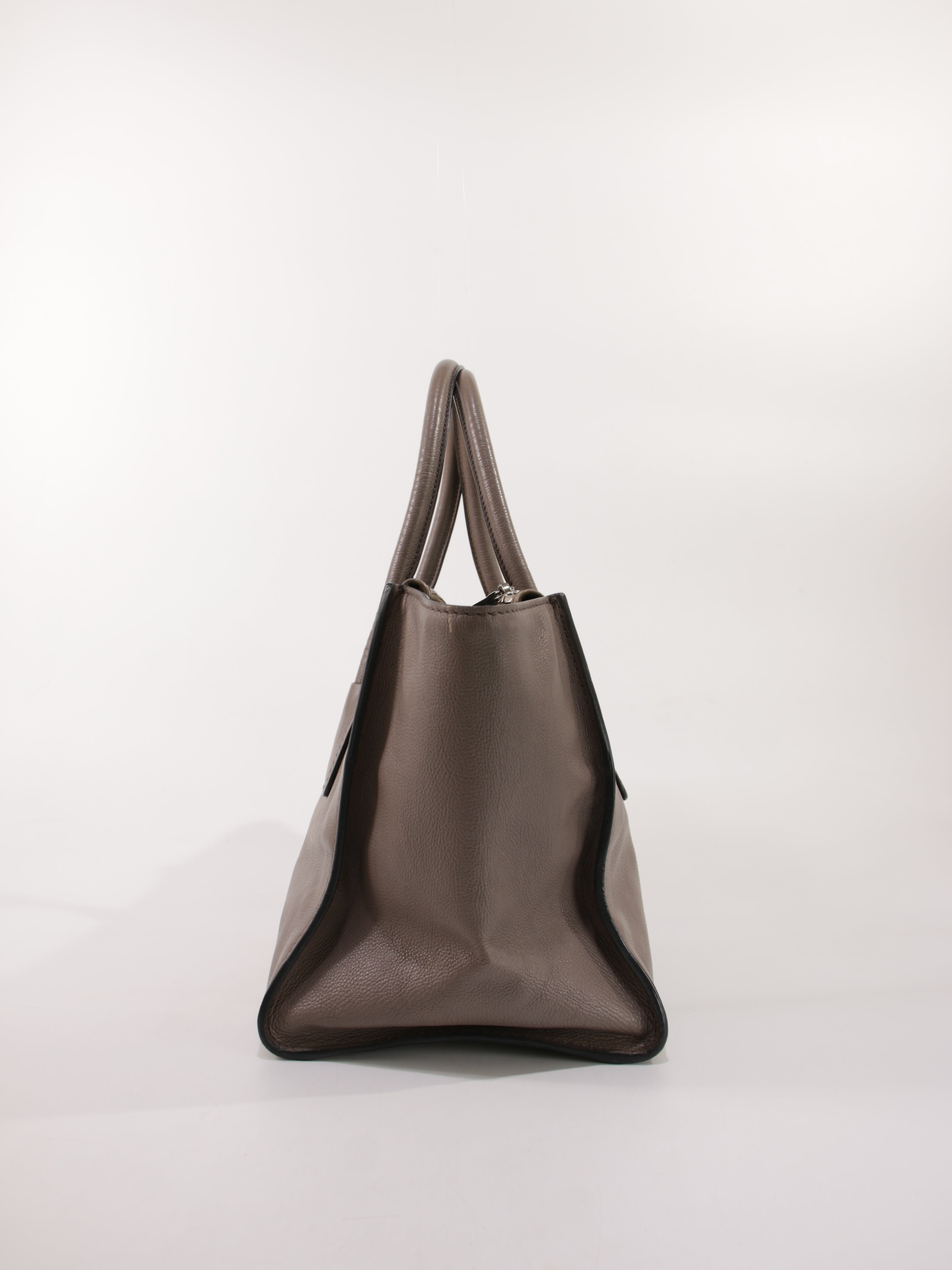 Twin Pocket