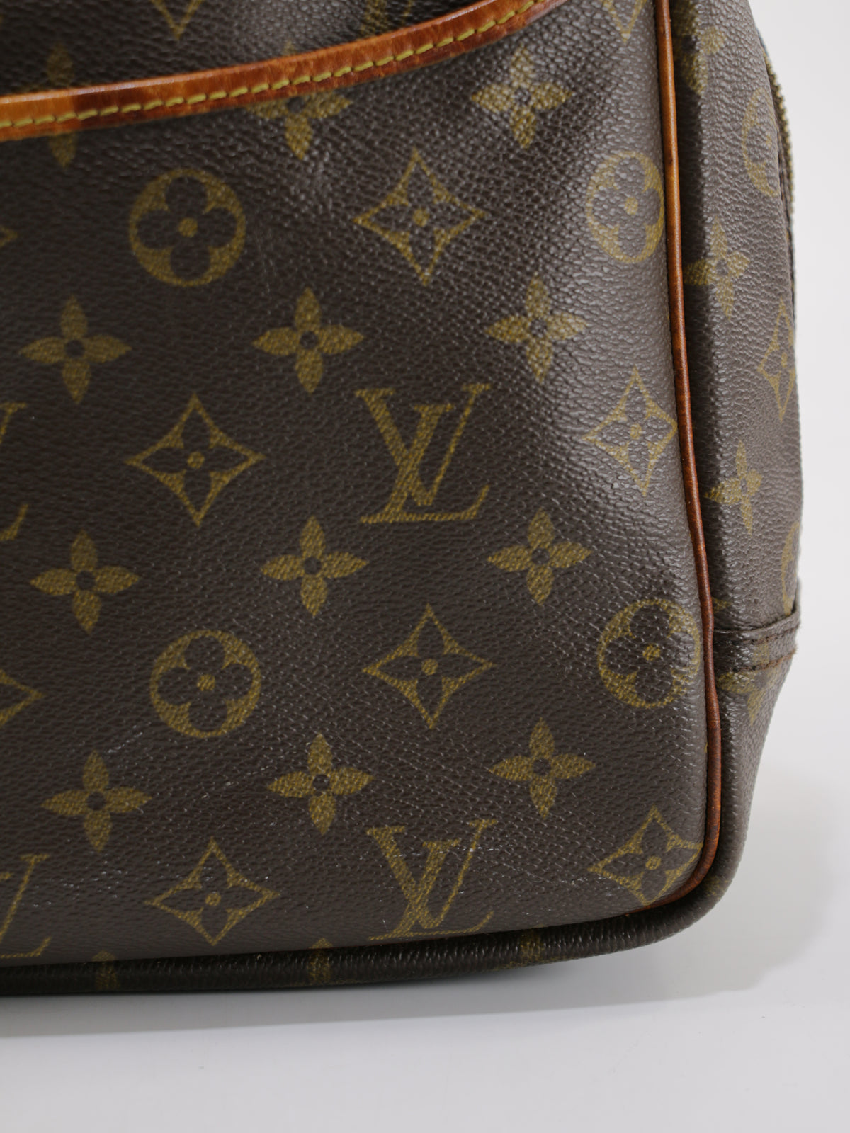 Louis Vuitton Deauville