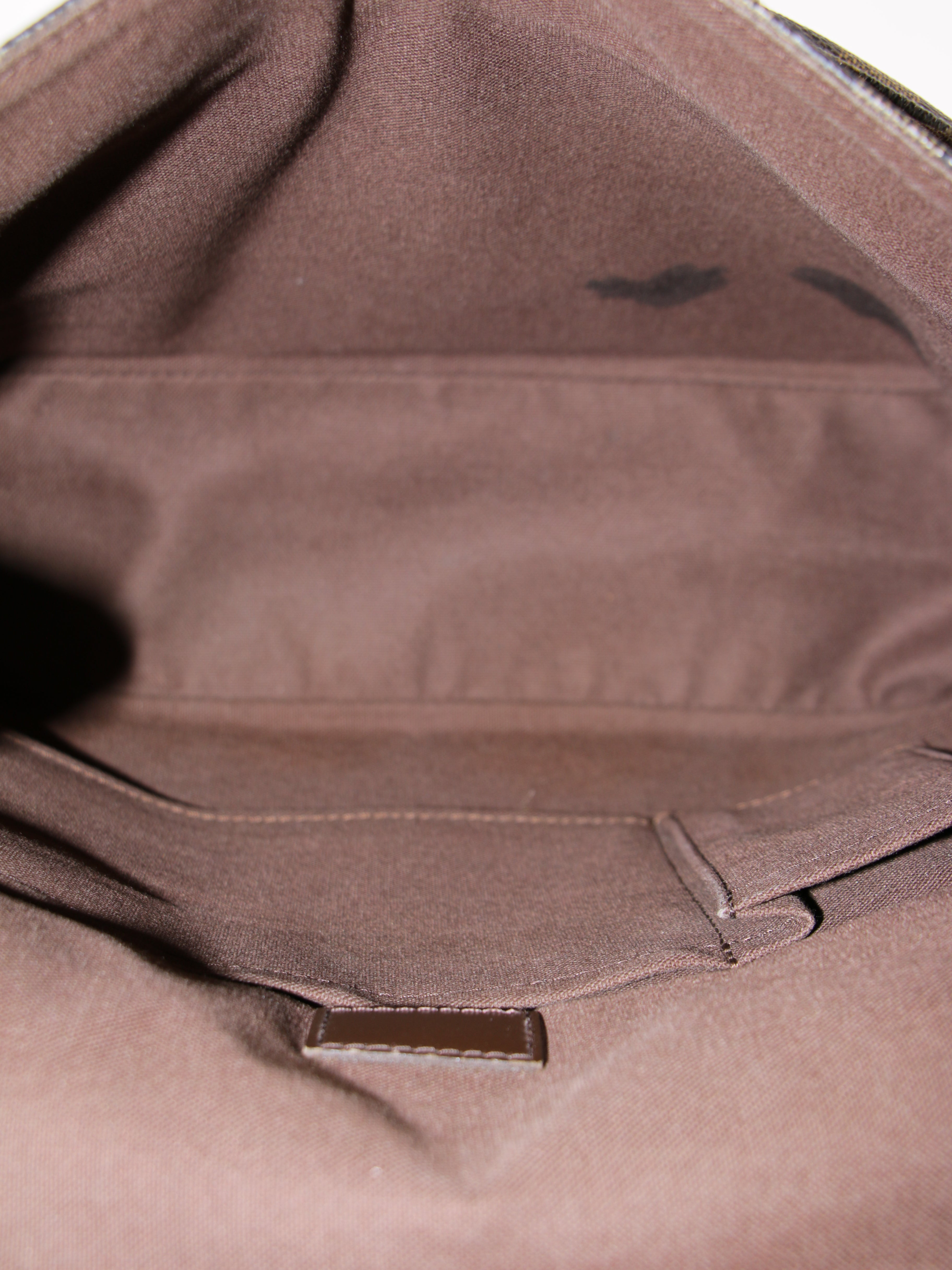 Reporter Melville PM