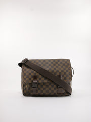 Reporter Melville PM