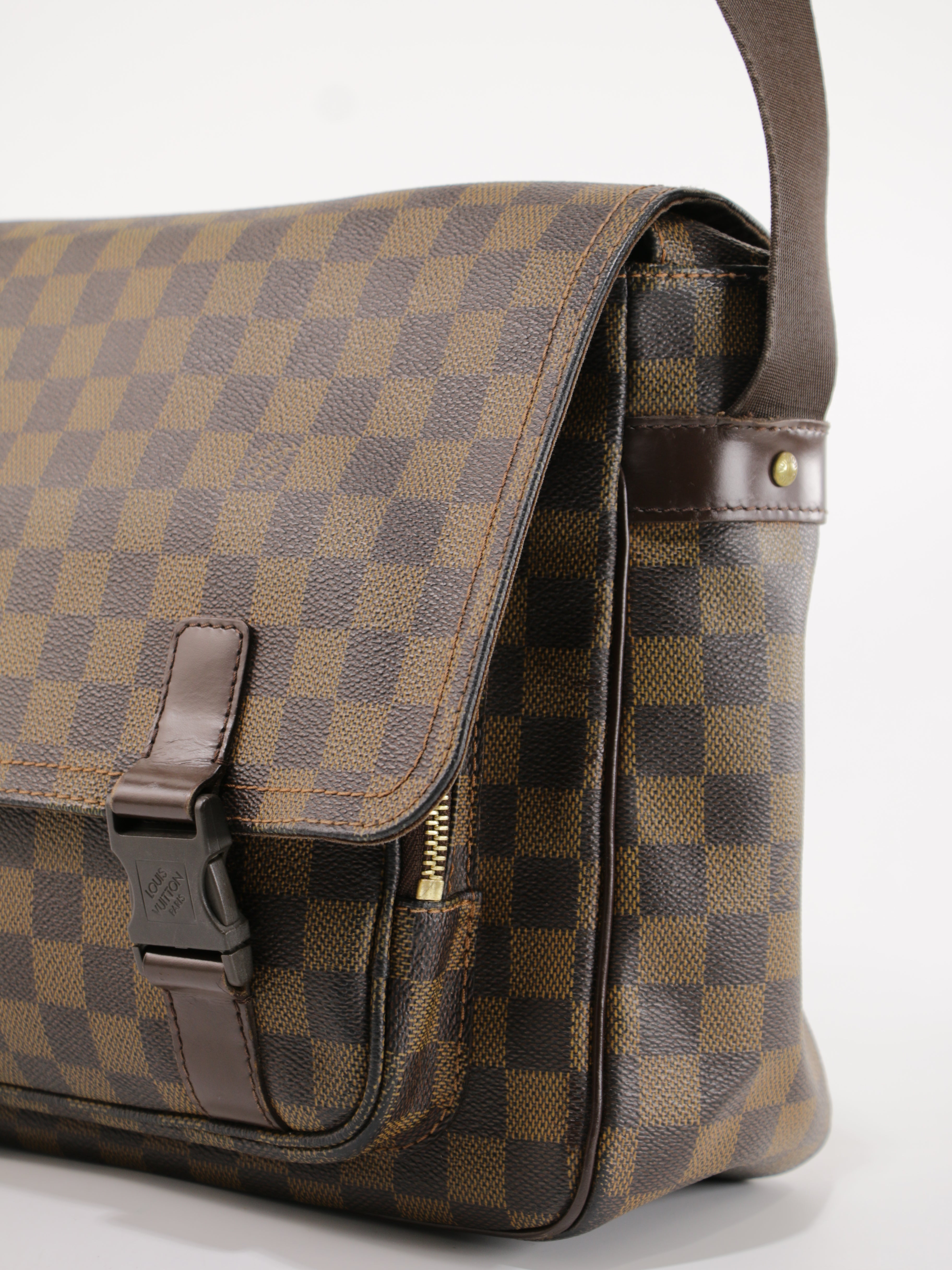 Reporter Melville PM