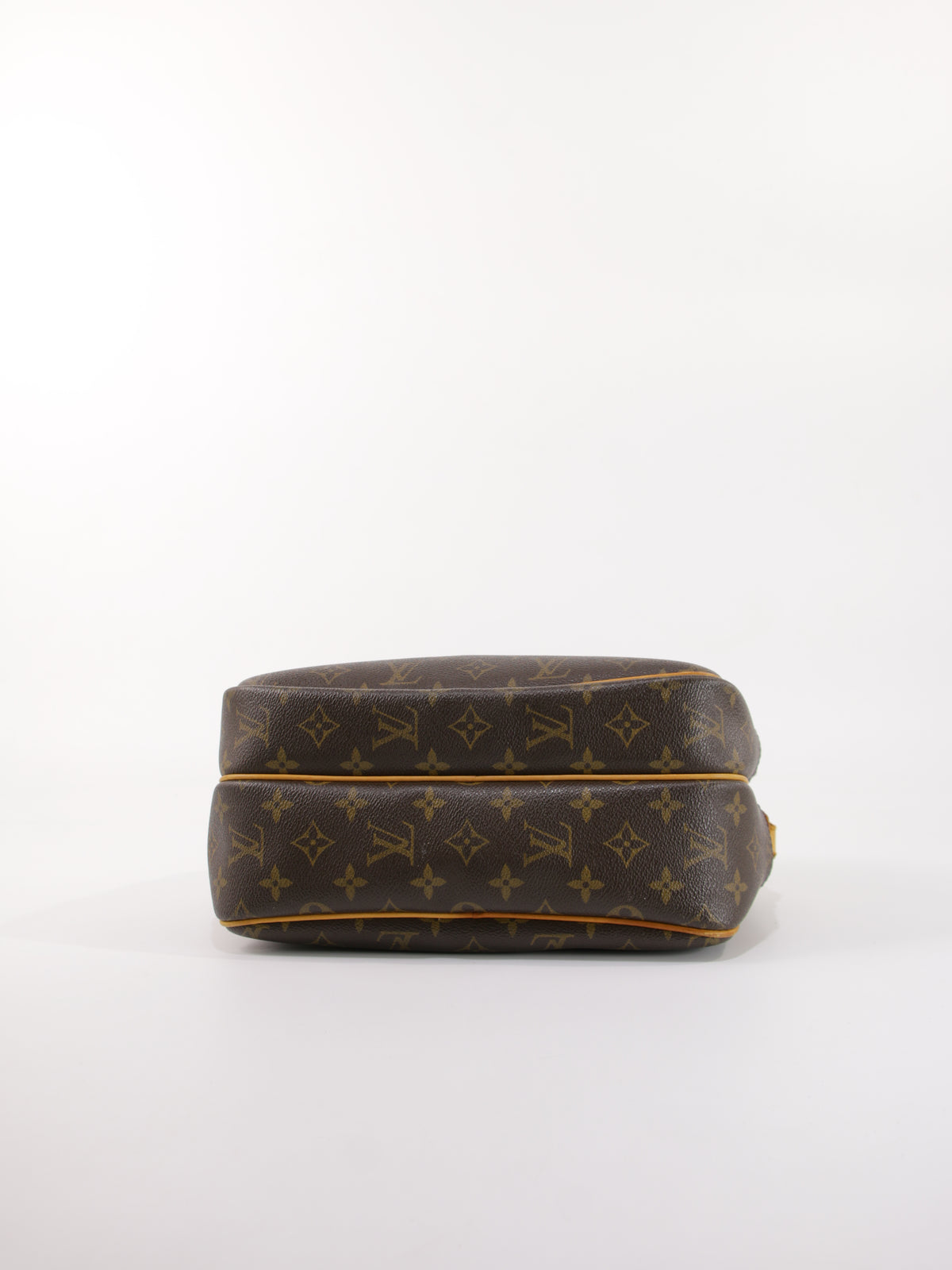 Louis Vuitton Reporter
