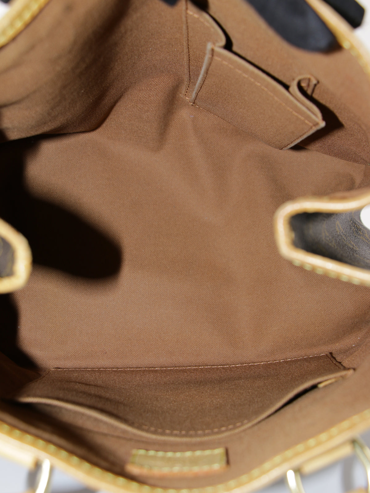 Louis Vuitton Batignolles Vertical PM