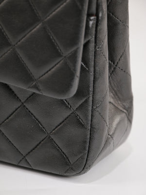 Medium Classic Flap