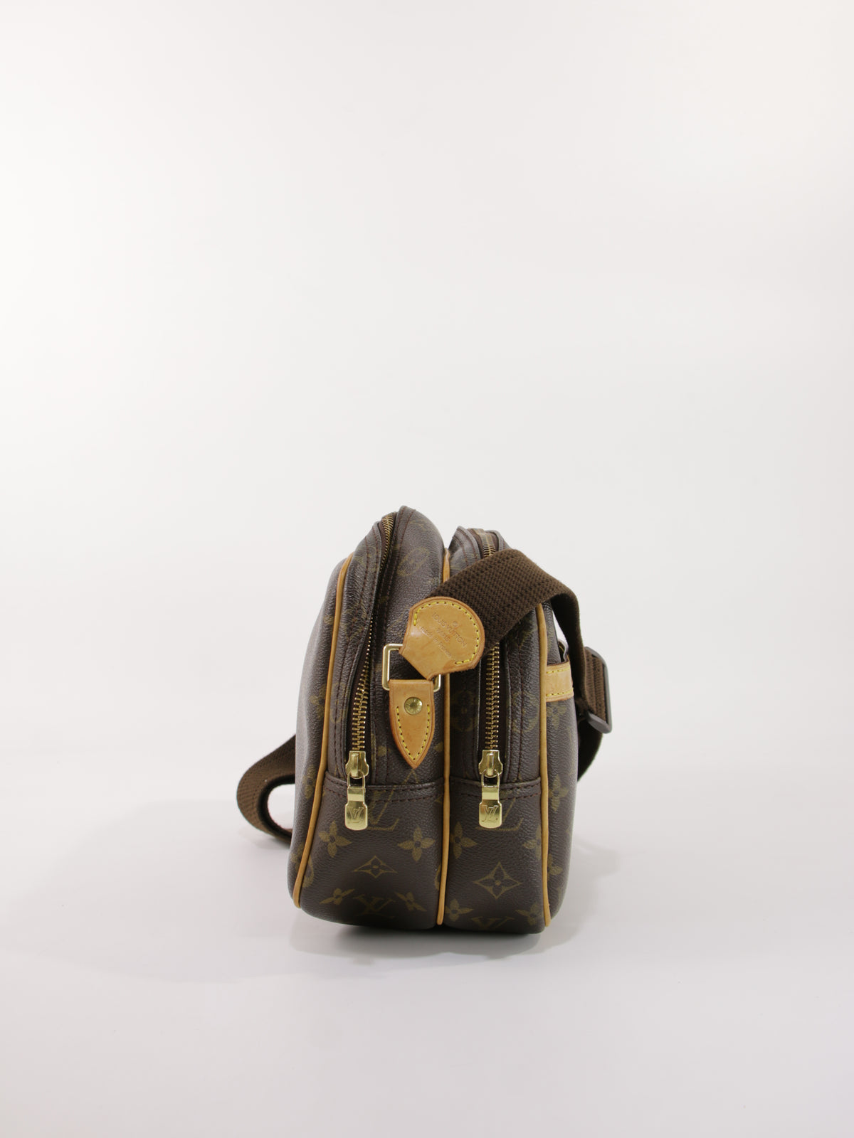 Louis Vuitton Reporter