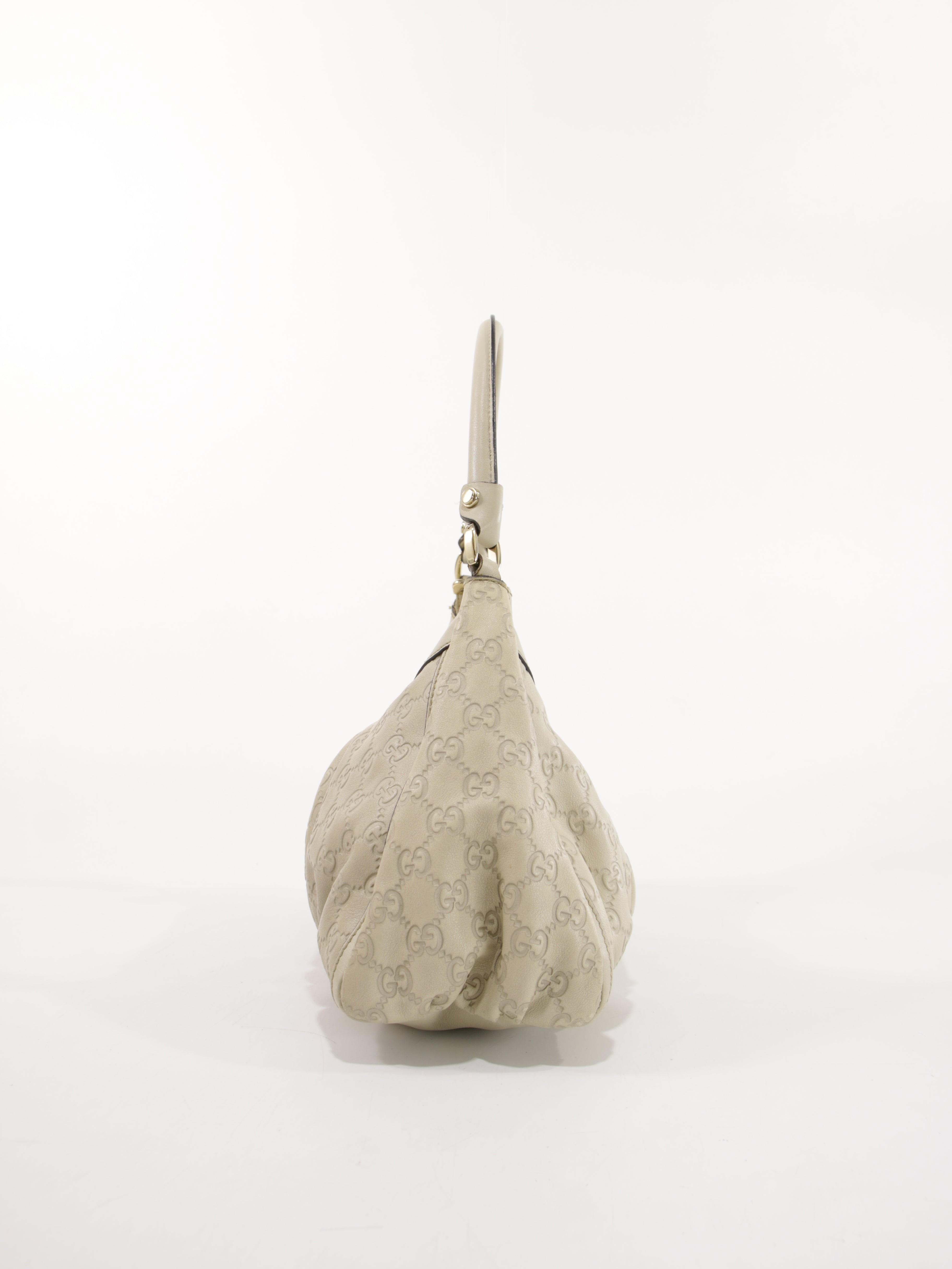 Abbey D-Ring Small