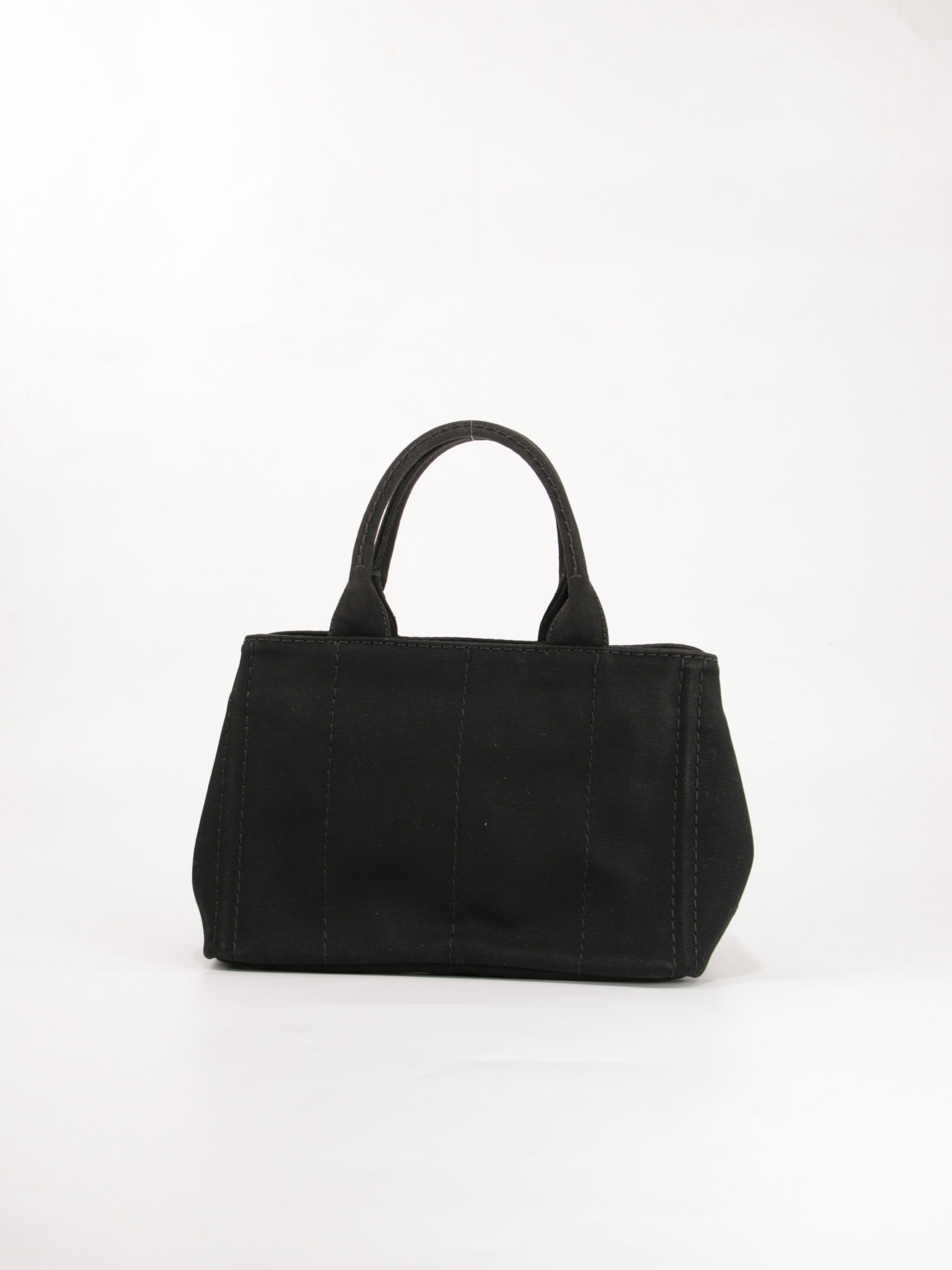 Small Canapa – Collector's Cage