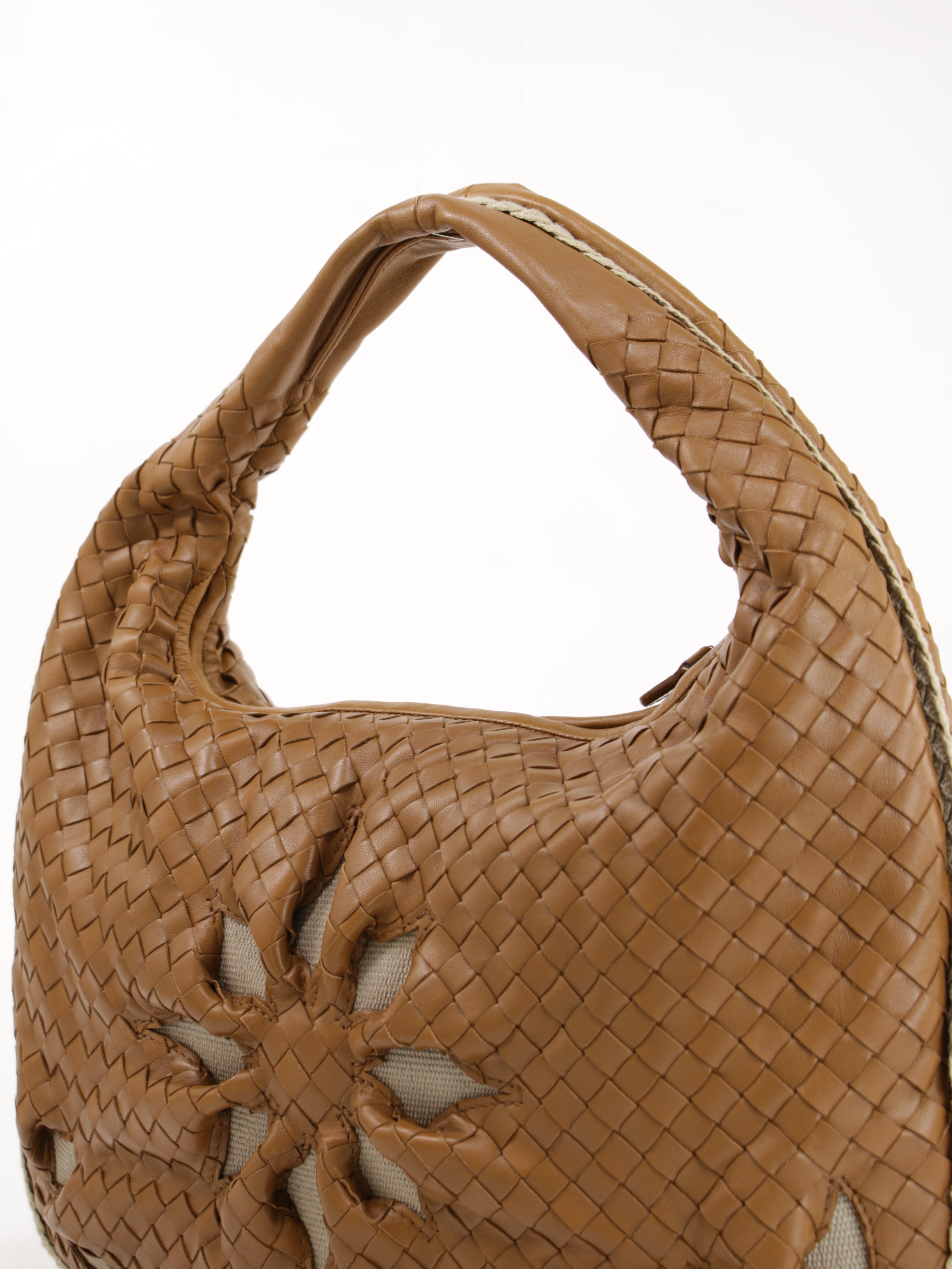 Medium Flower Hobo