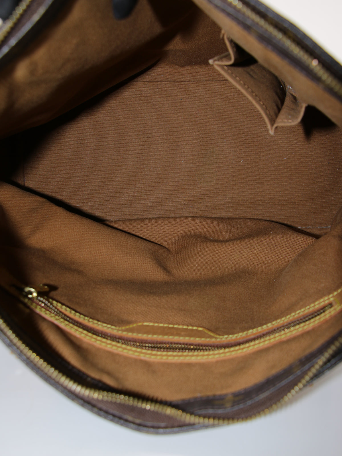 Louis Vuitton Cabas Mezzo