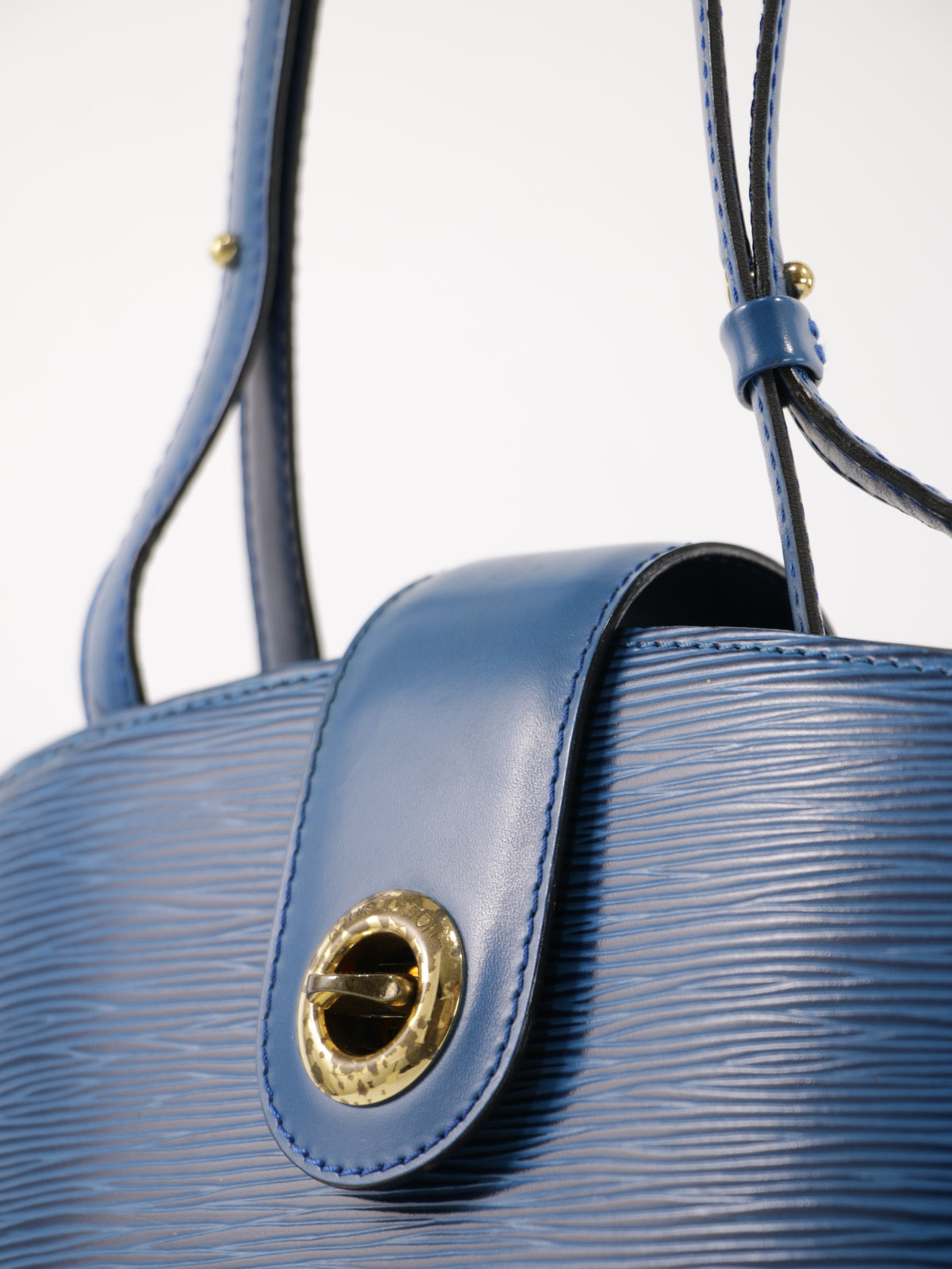 Louis Vuitton Shoulder Bag