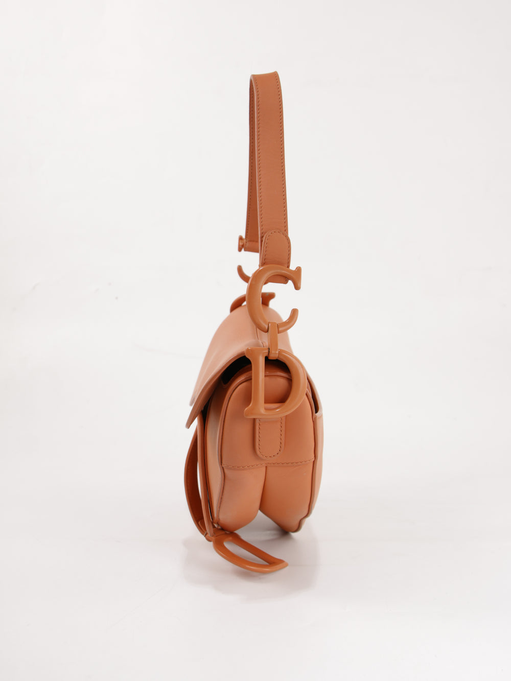 Saddle
