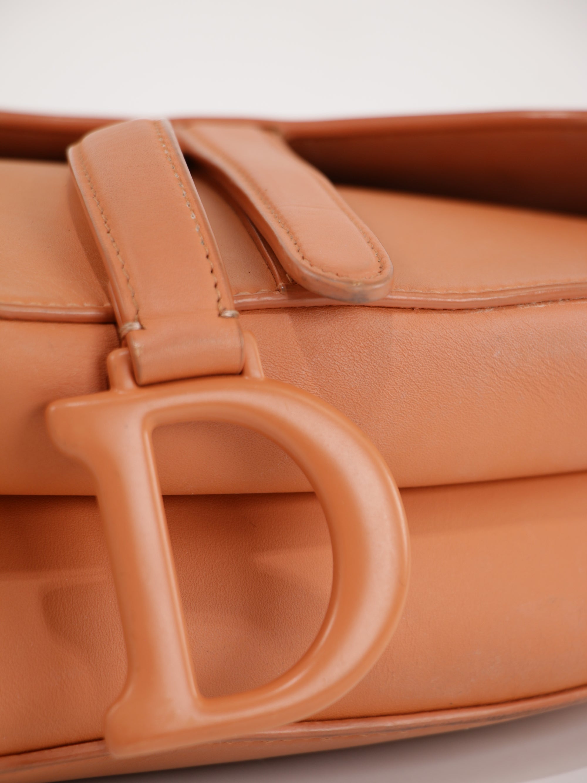 Saddle