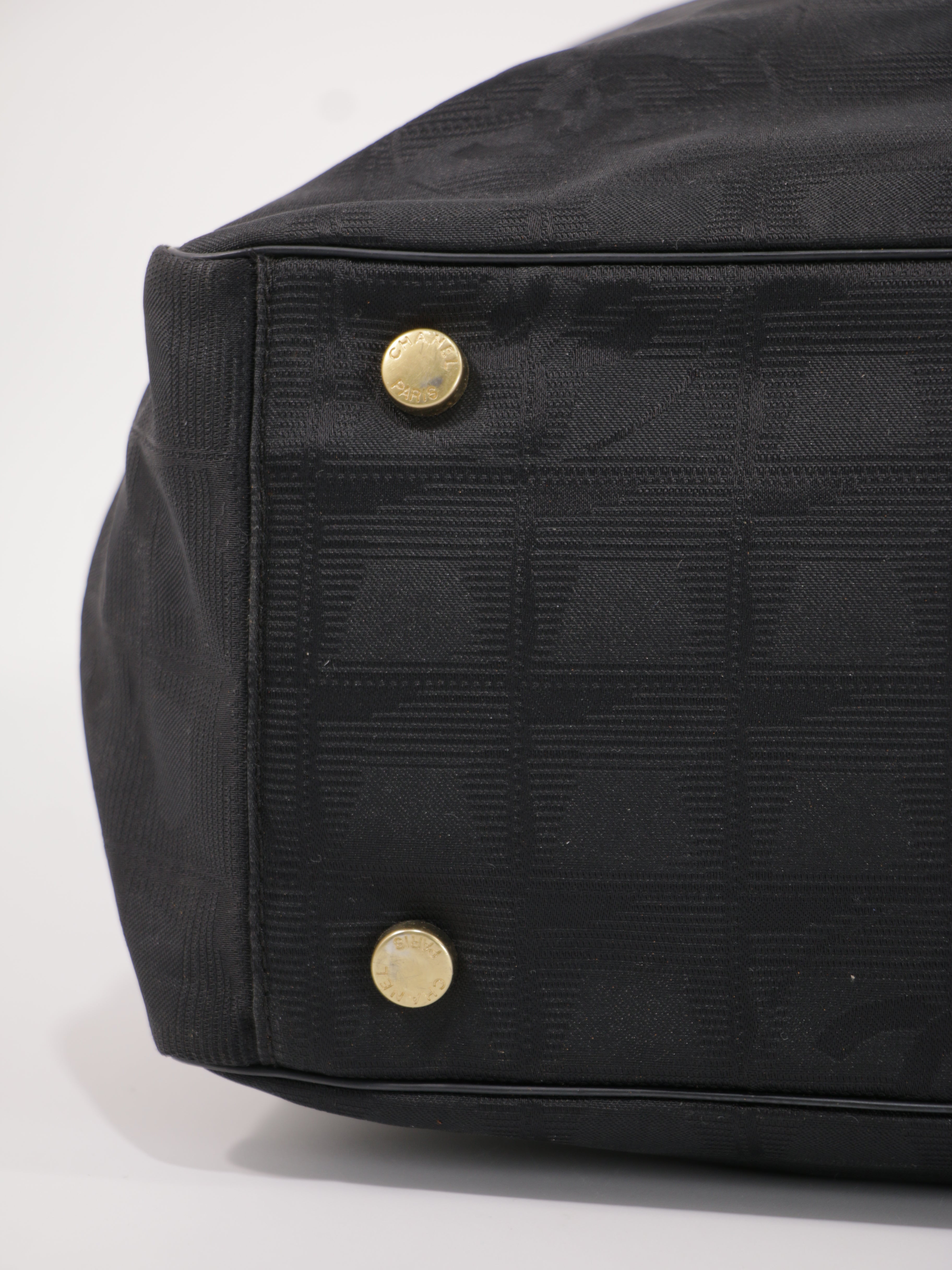 Large Travel Line Tote