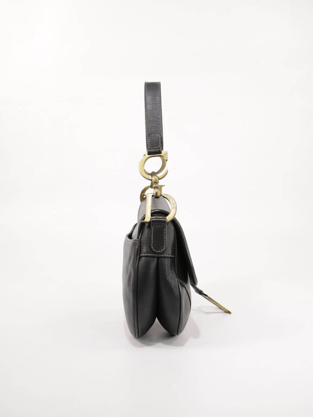 Saddle
