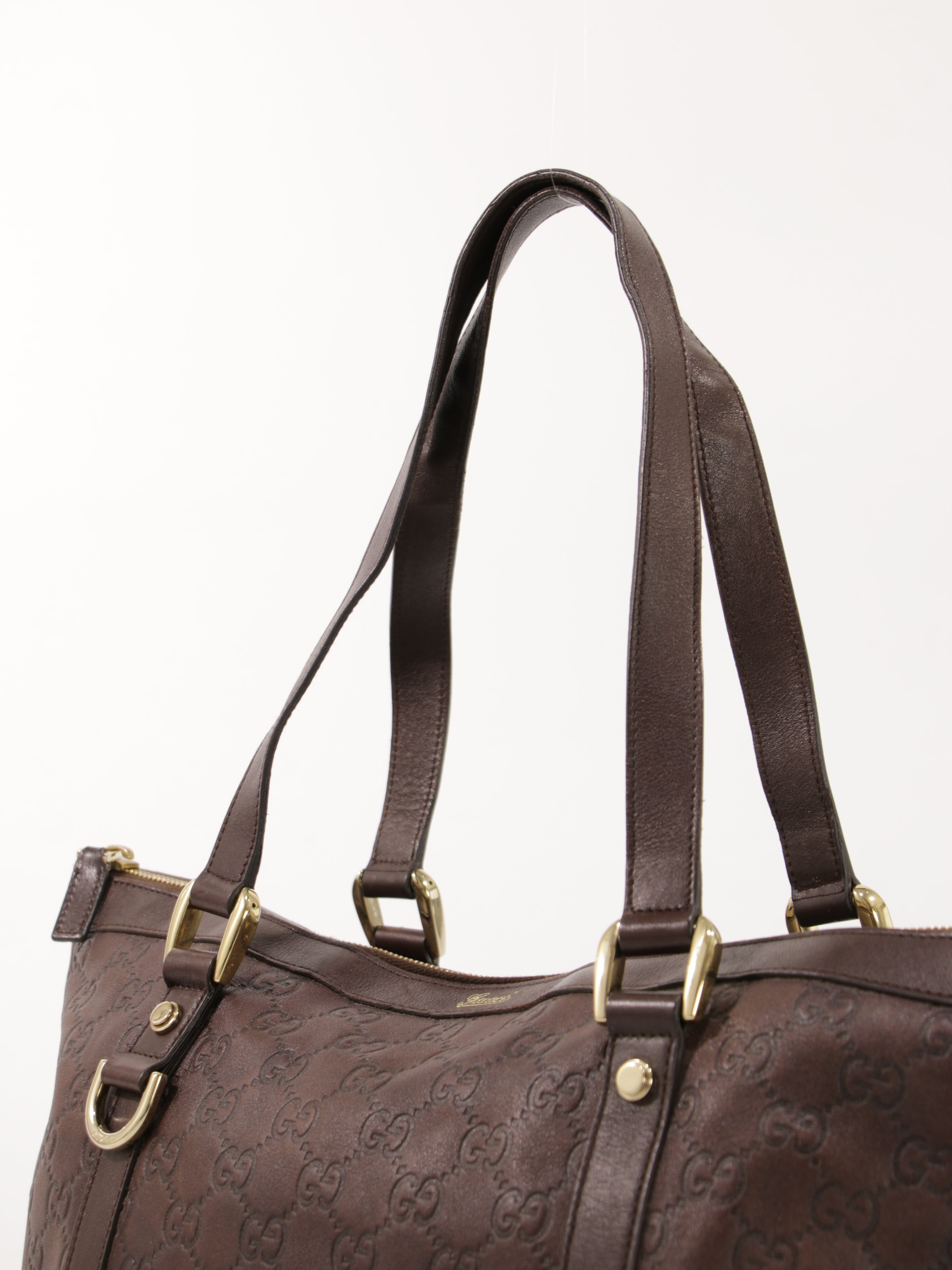 Abbey Zip Tote
