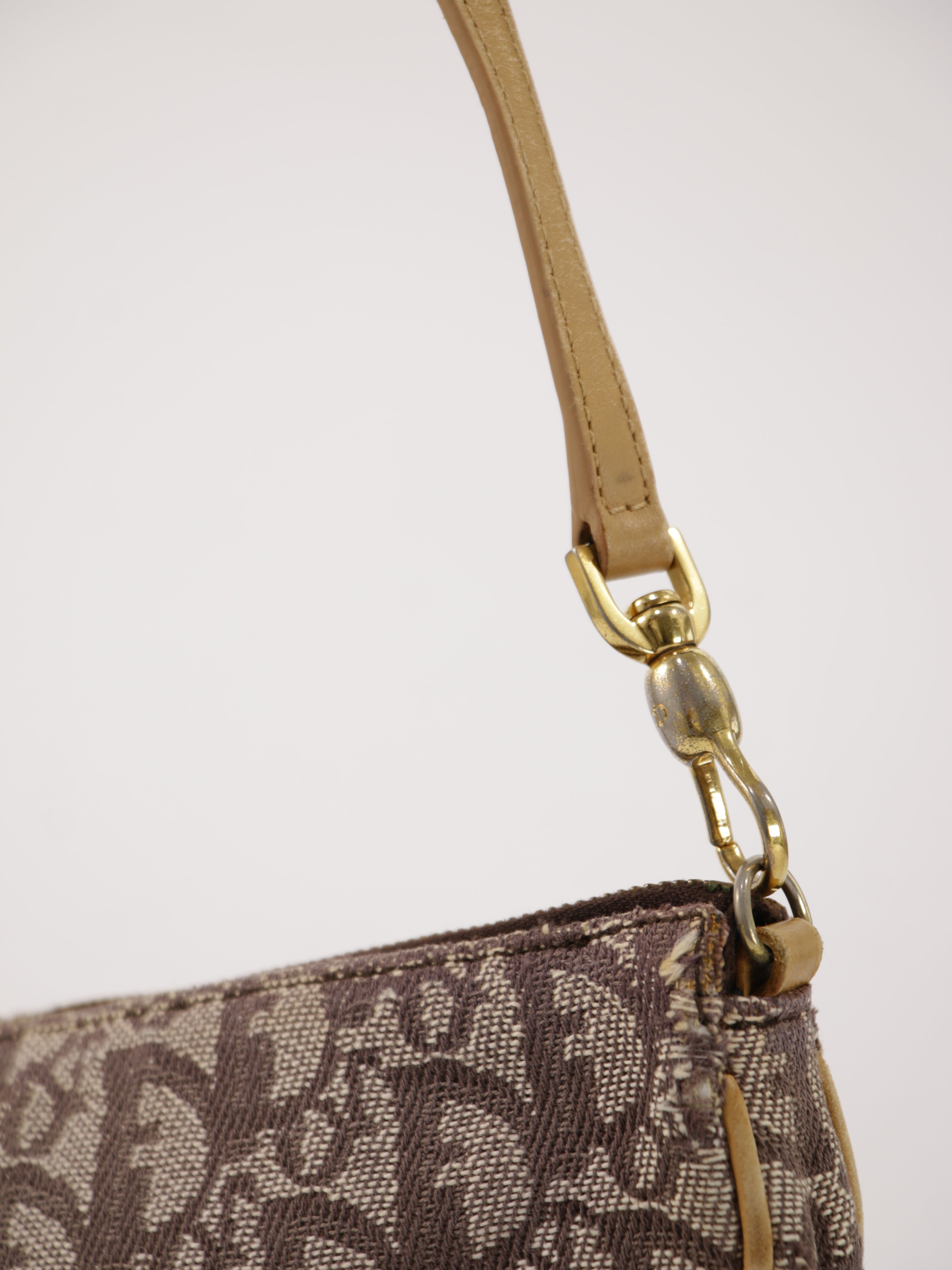 Saddle Pochette