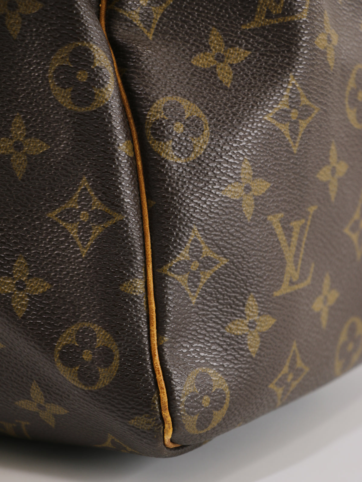 Louis Vuitton Speedy 35