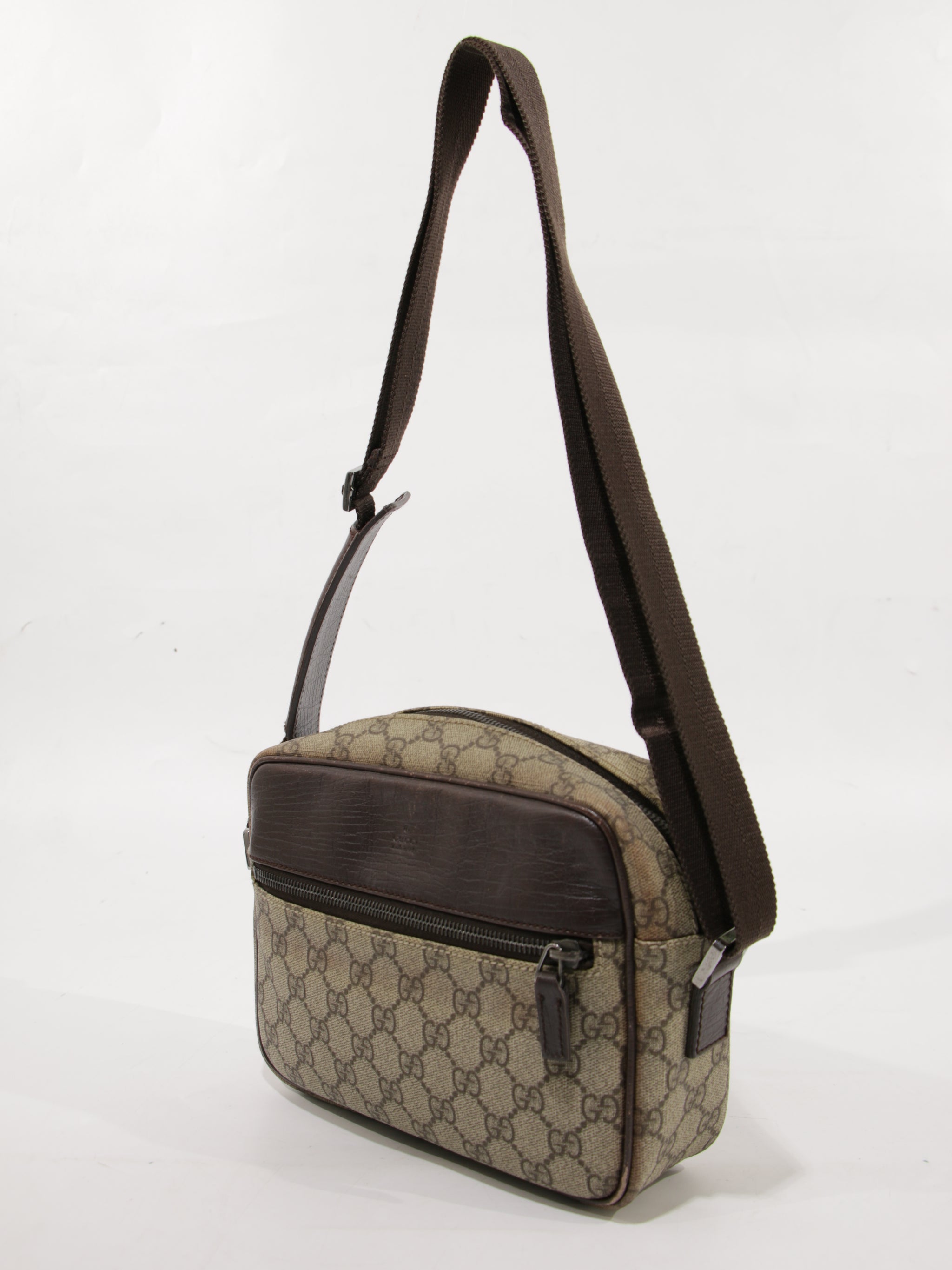 Crossbody bag