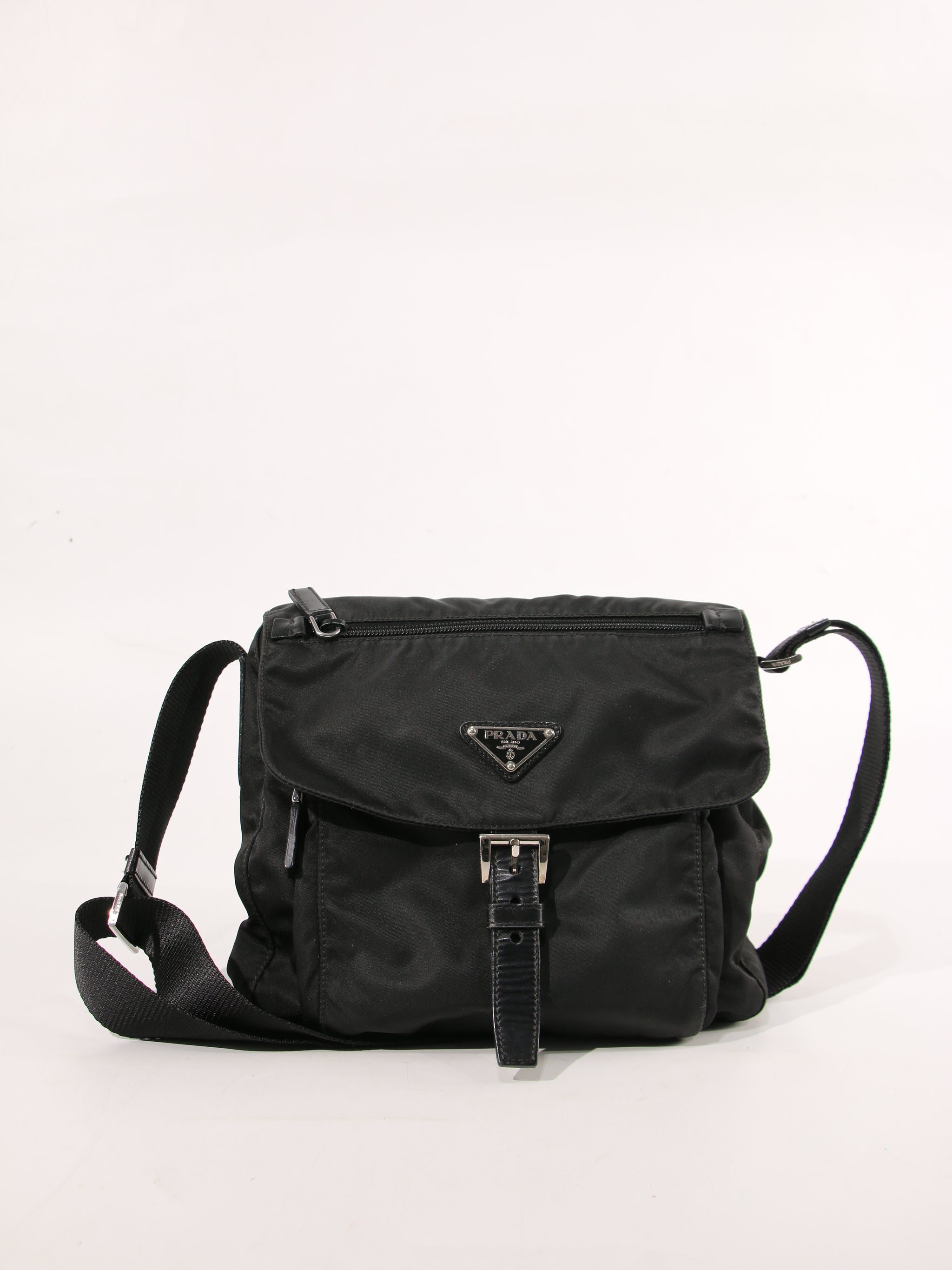 Single Buckle Messenger