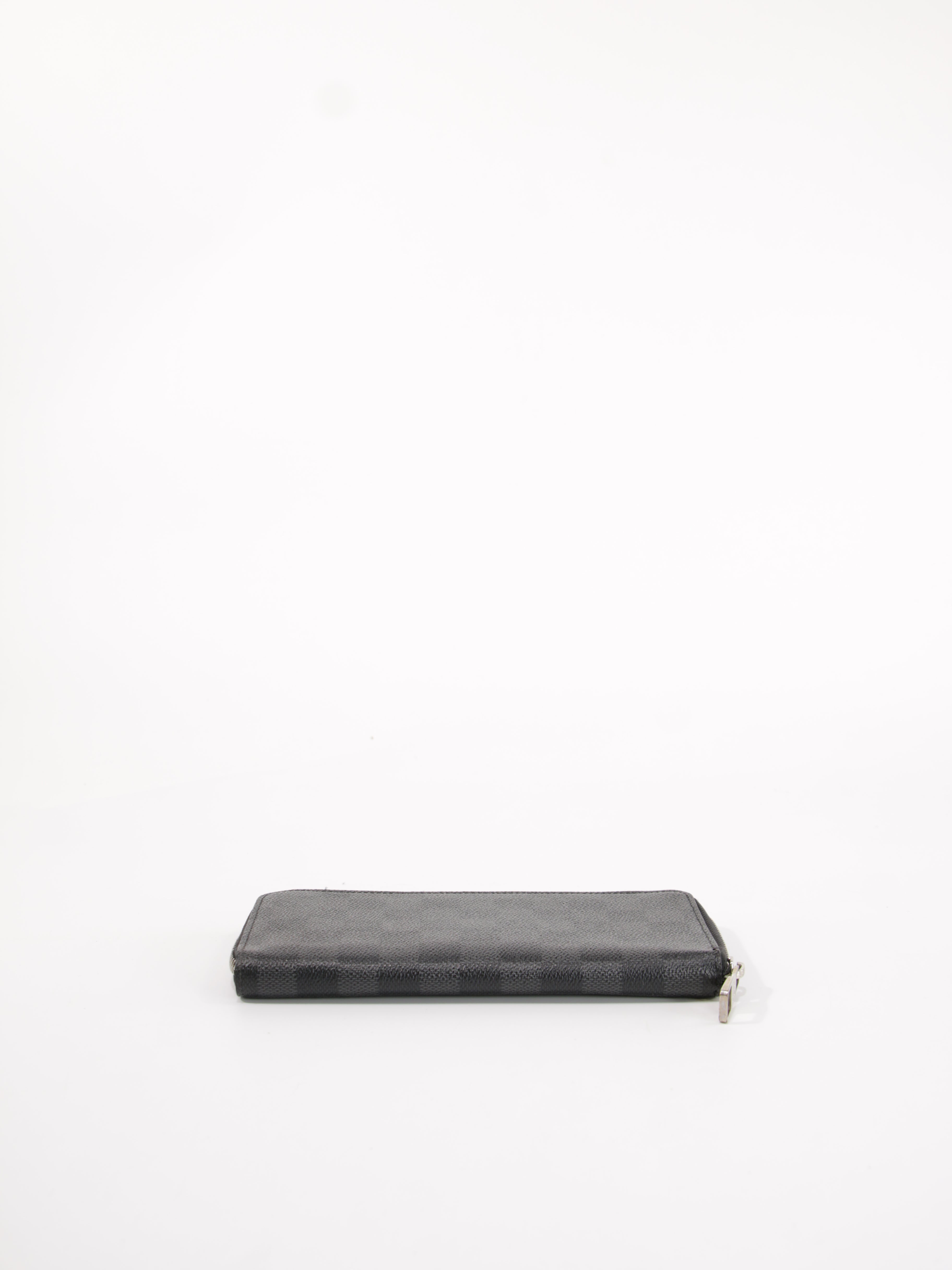 Long Zippy Wallet