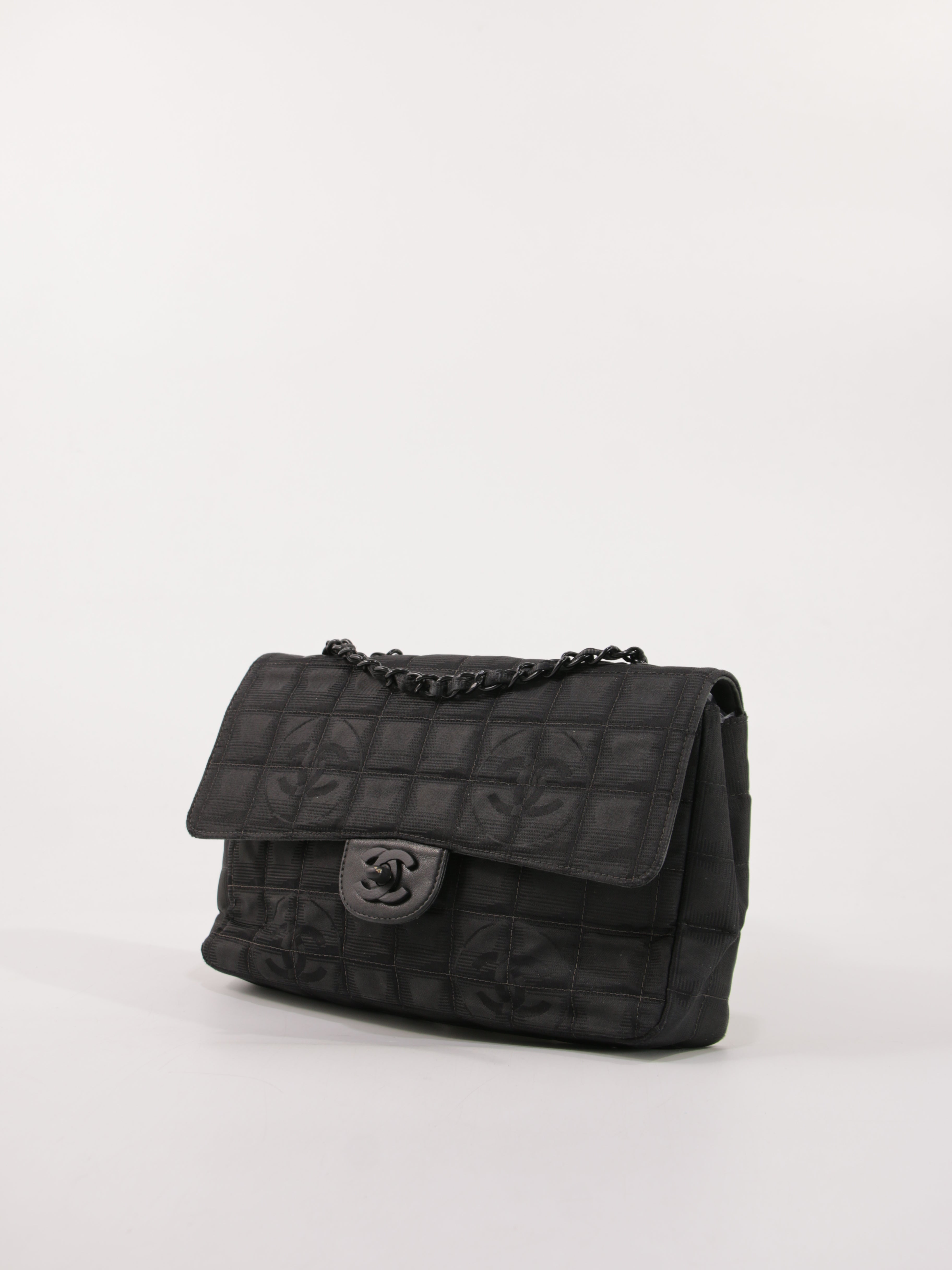 Medium Single Flap
