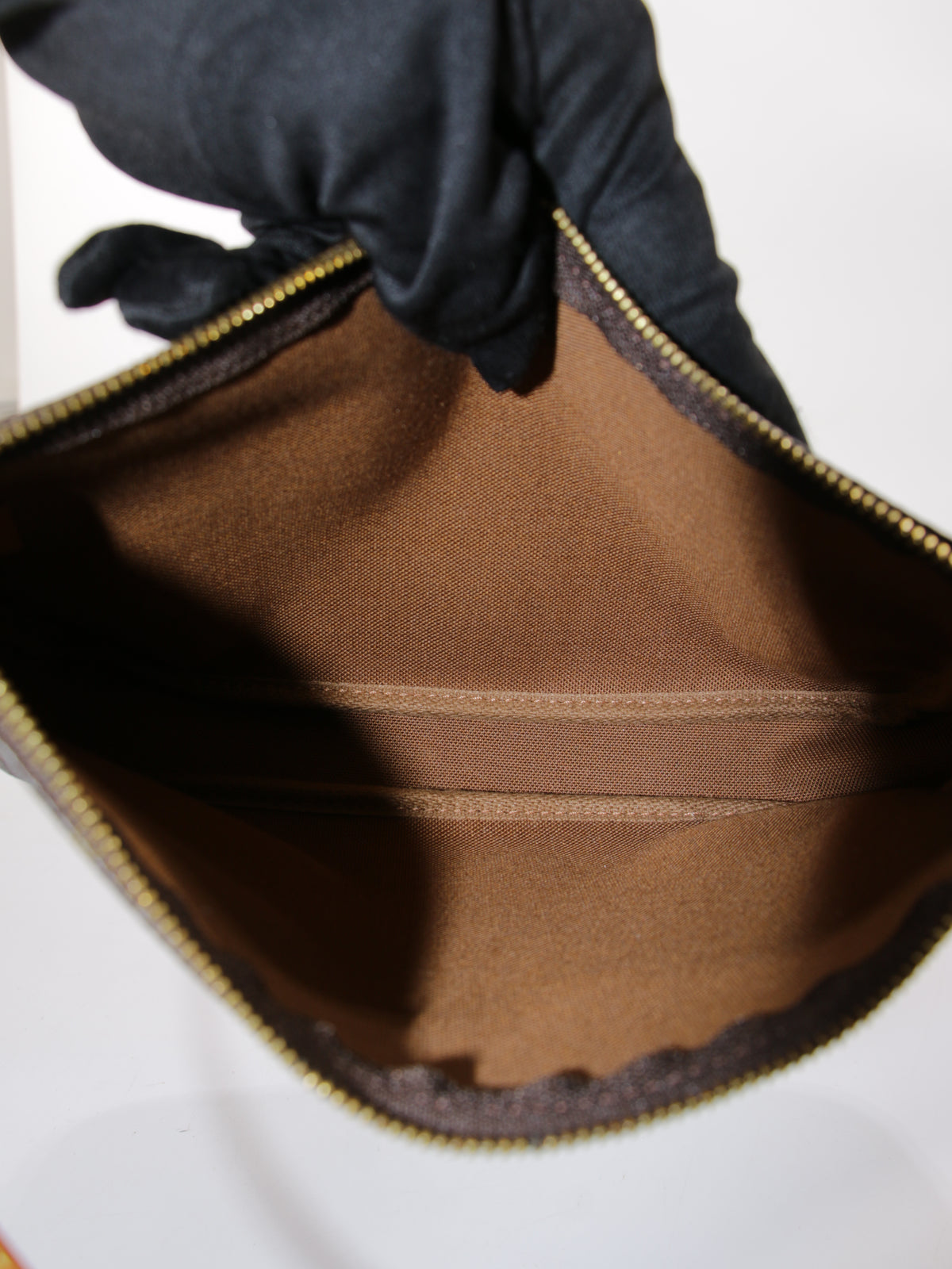 Louis Vuitton Accessories Pochette