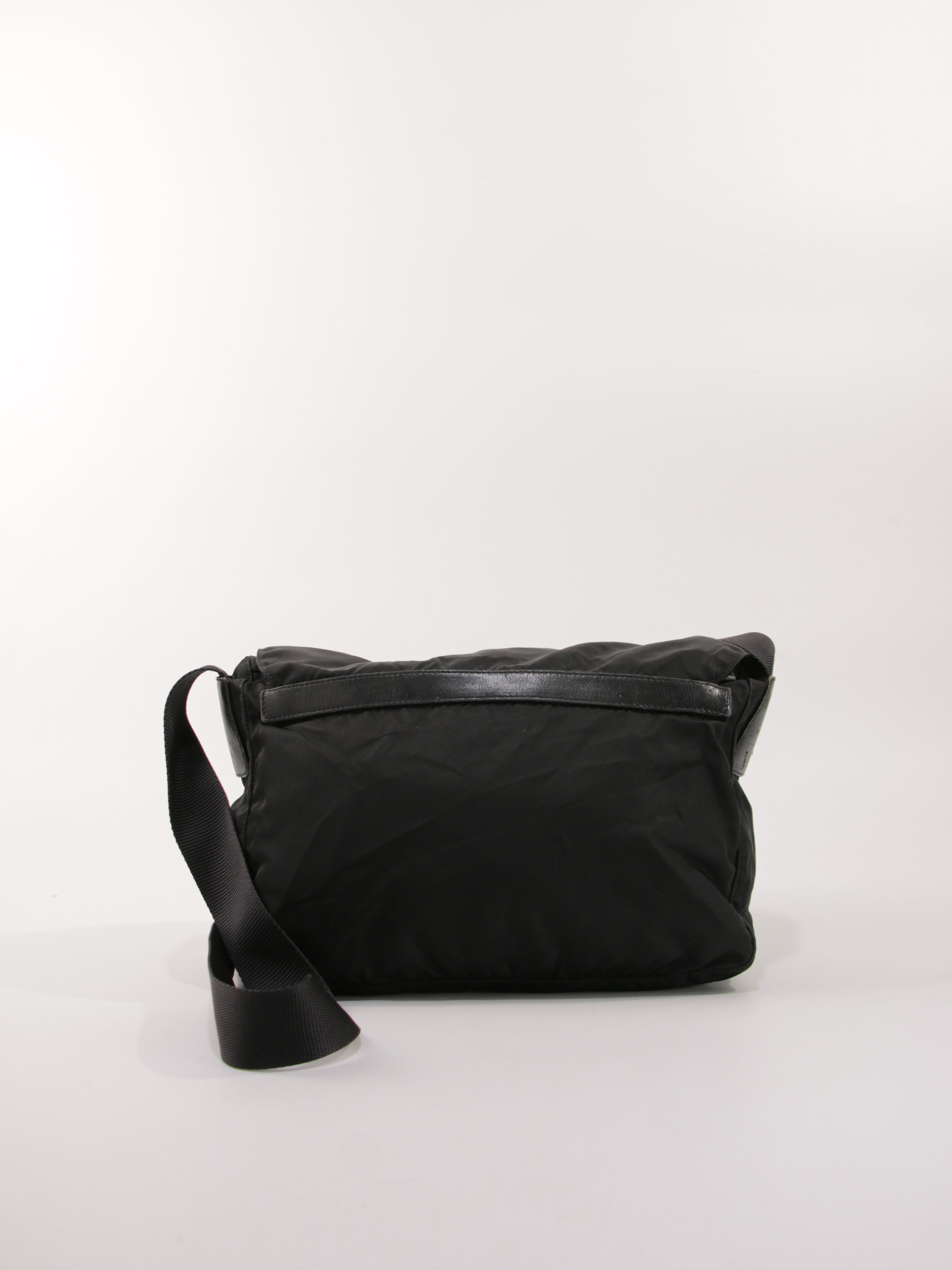 Double Buckle Messenger