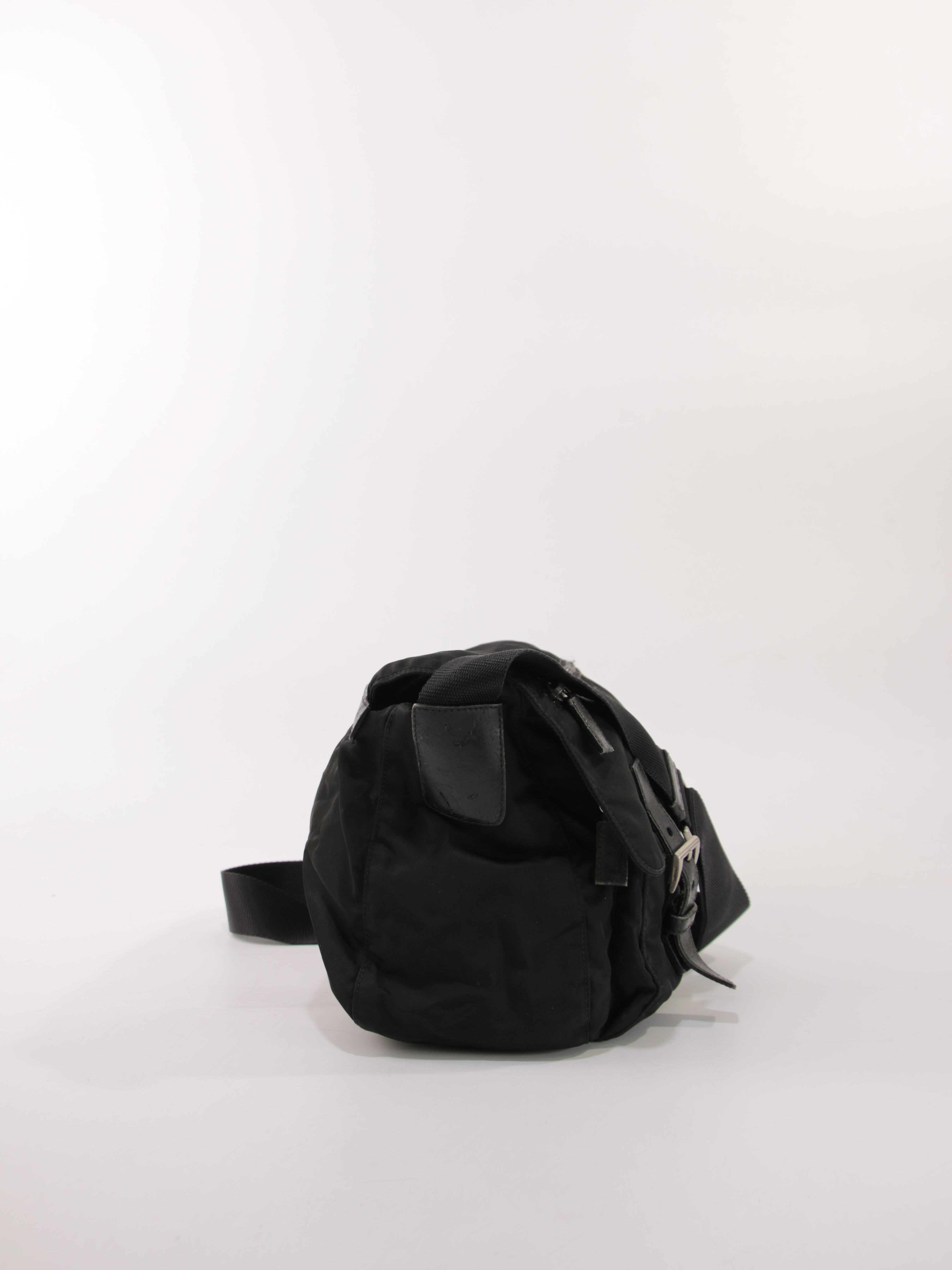 Double Buckle Messenger