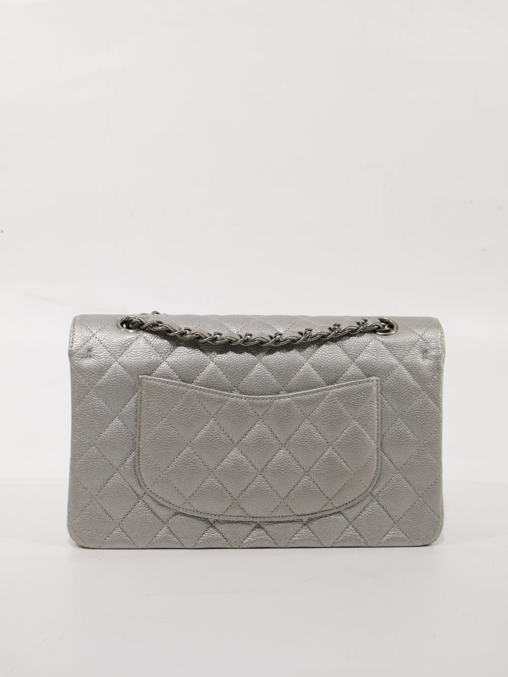 Medium Classic Flap