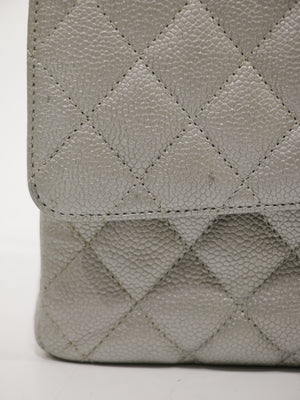 Medium Classic Flap
