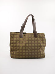 Medium New Travel Line Tote