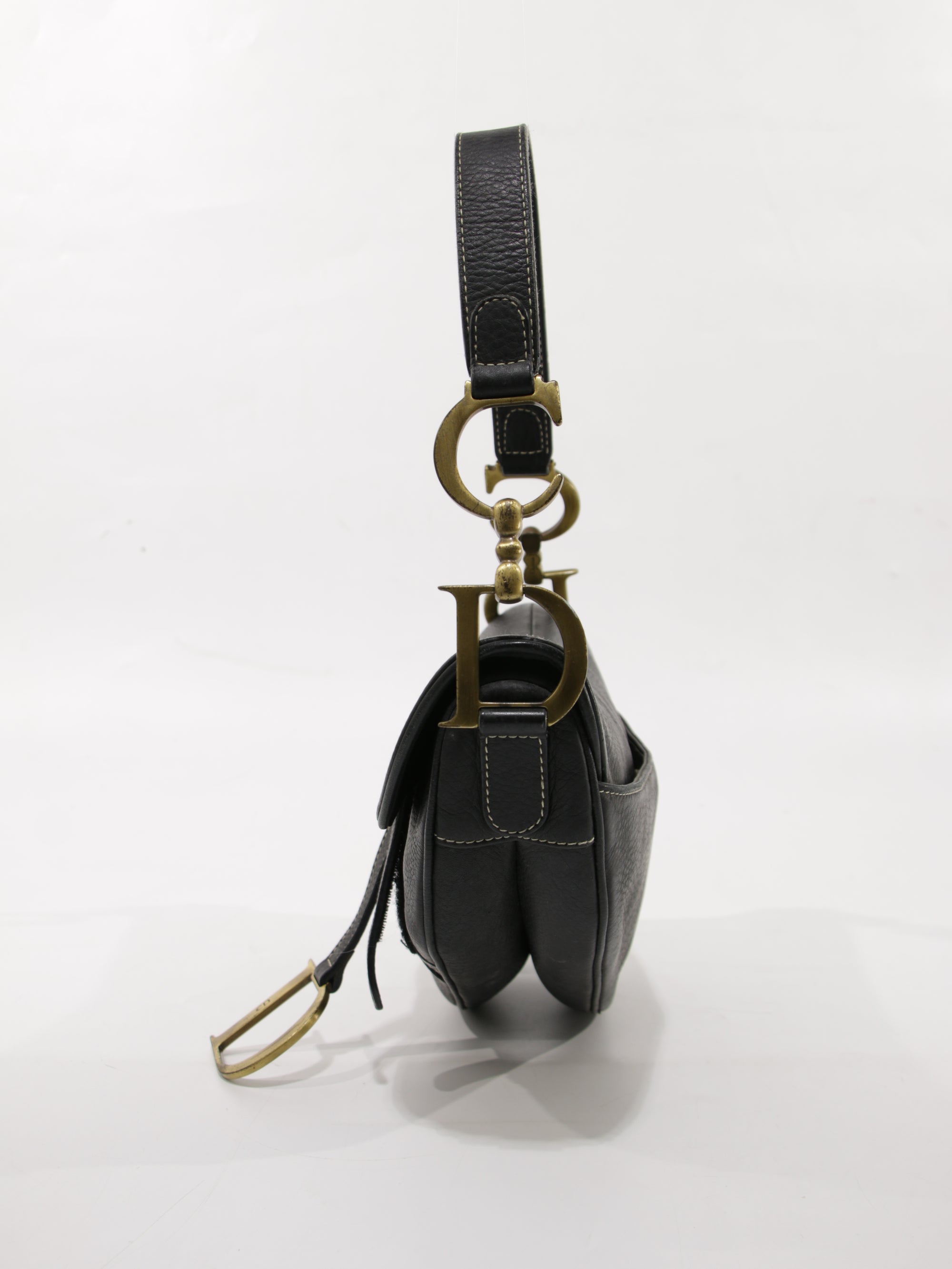 Saddle