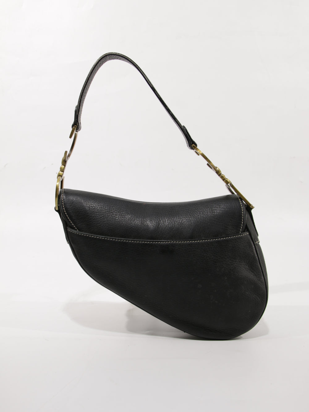 Saddle