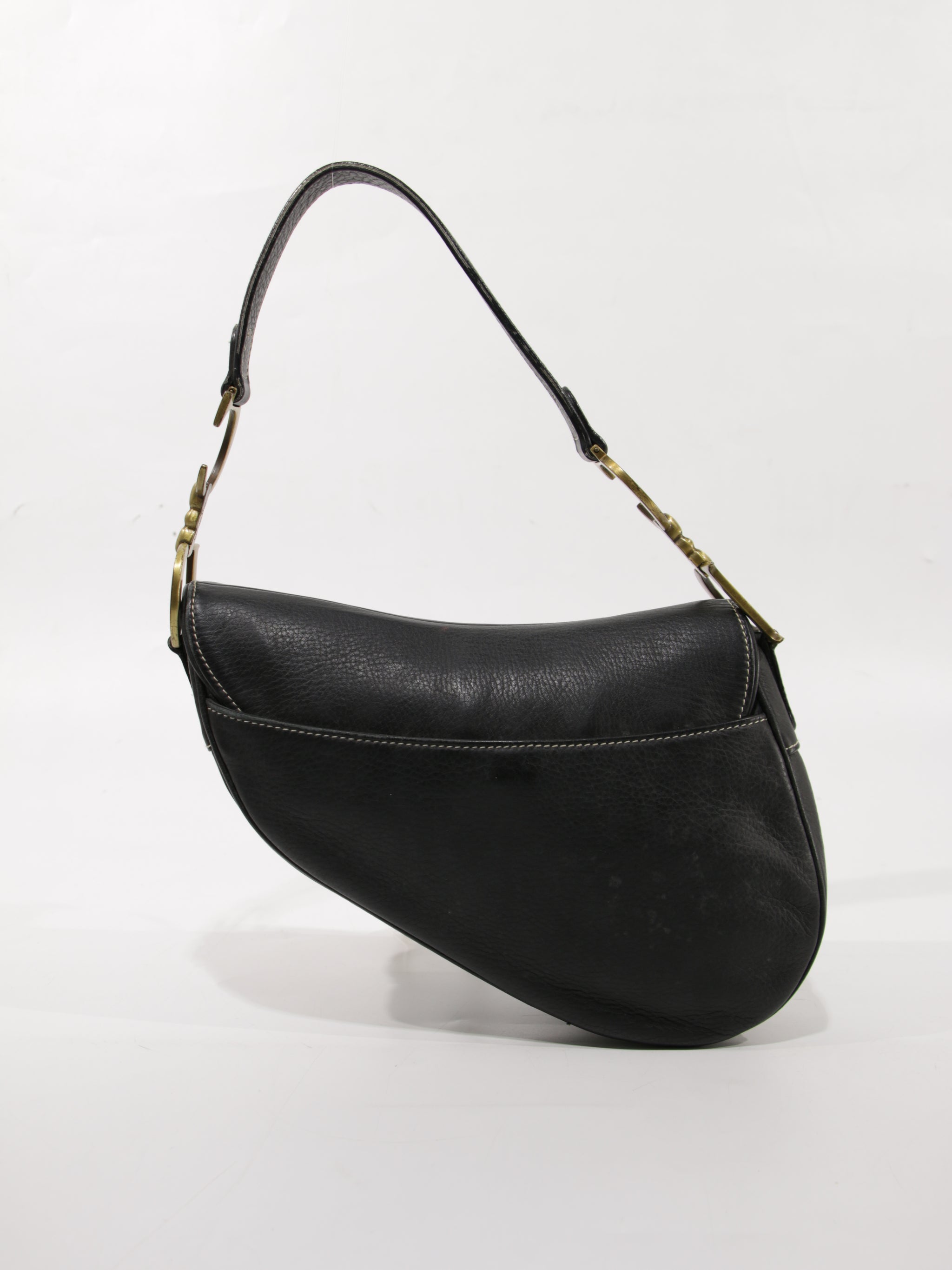 Saddle