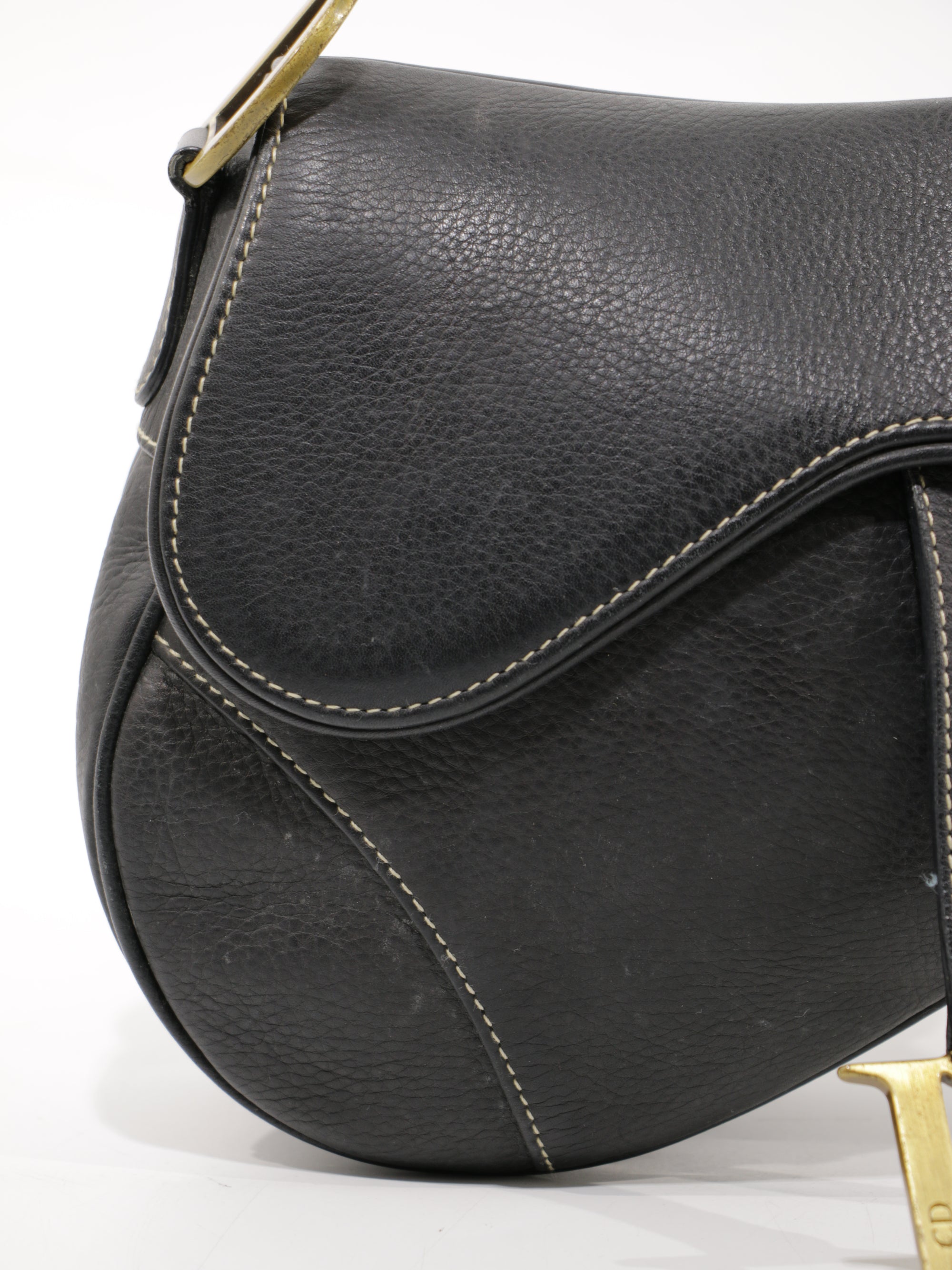 Saddle