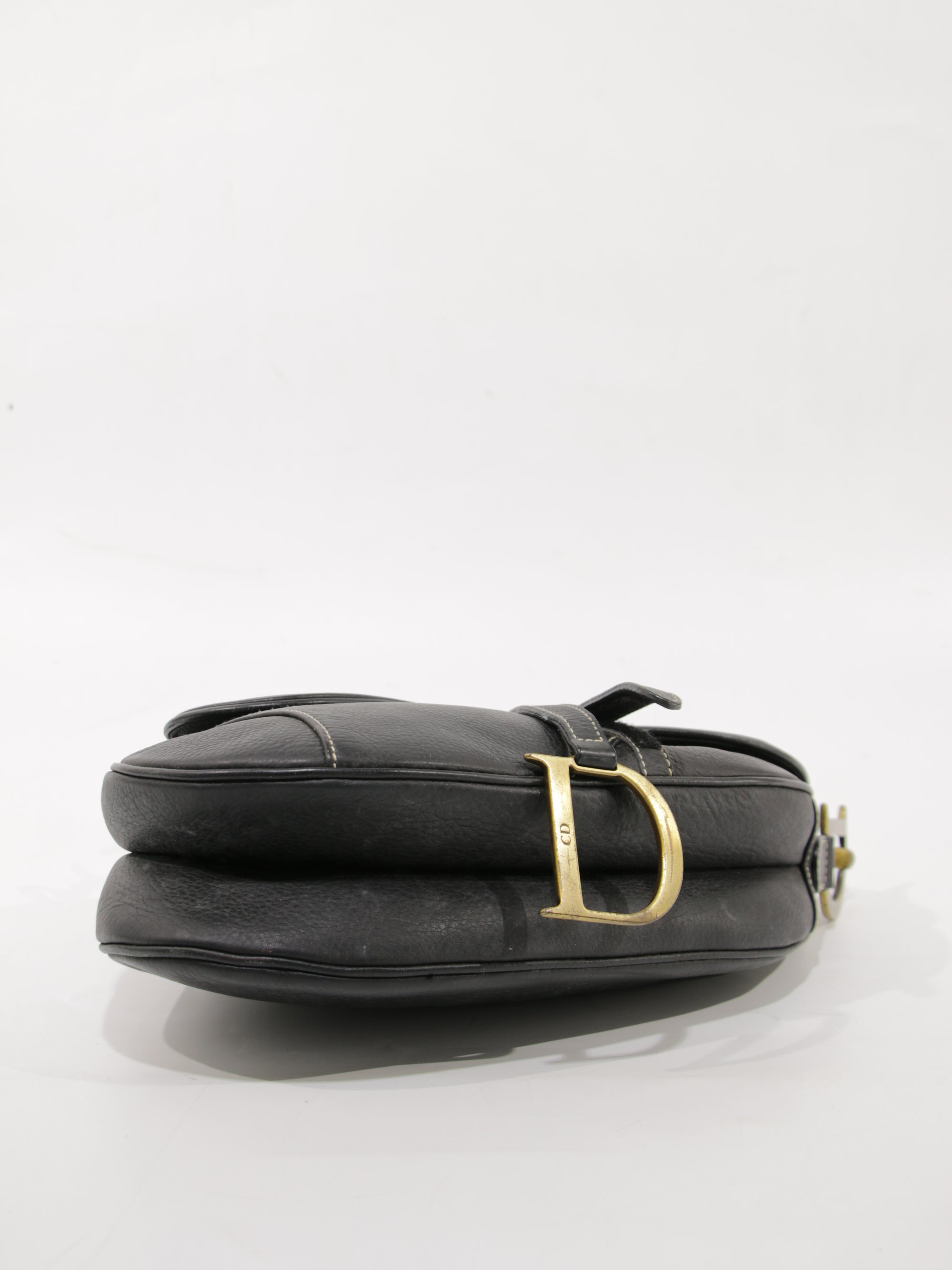 Saddle
