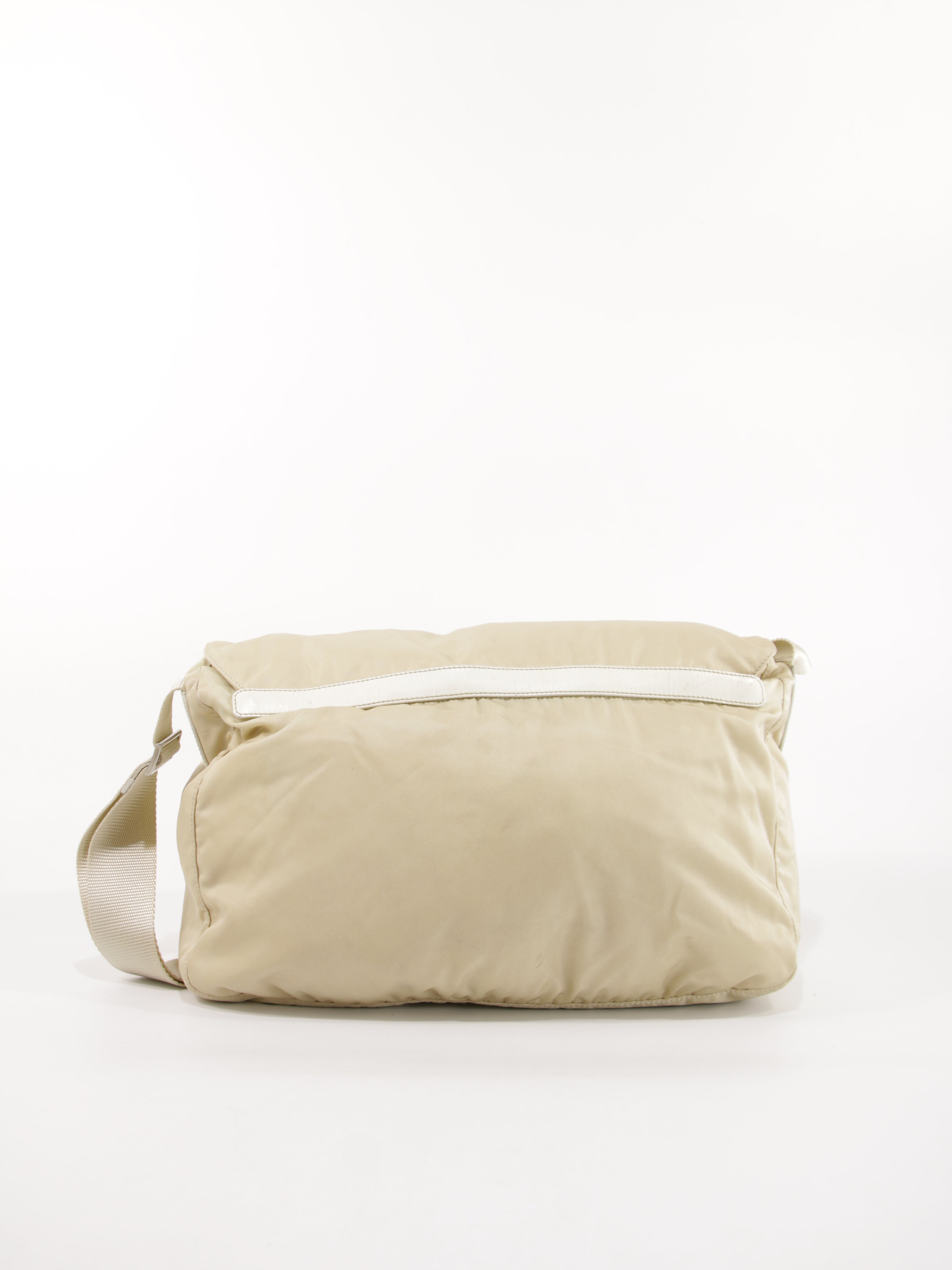 Double Buckle Messenger