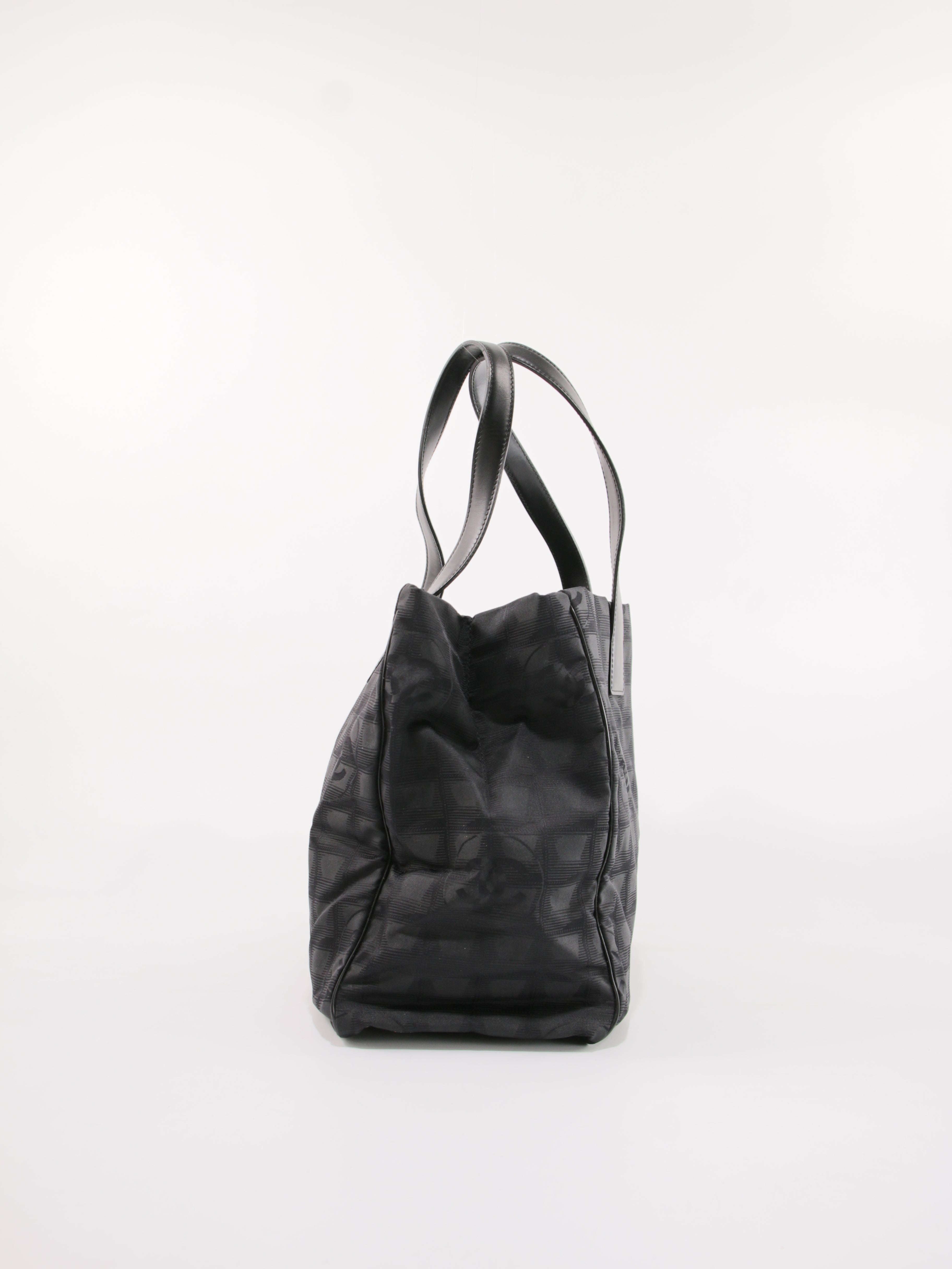 Small New Travel Line Tote