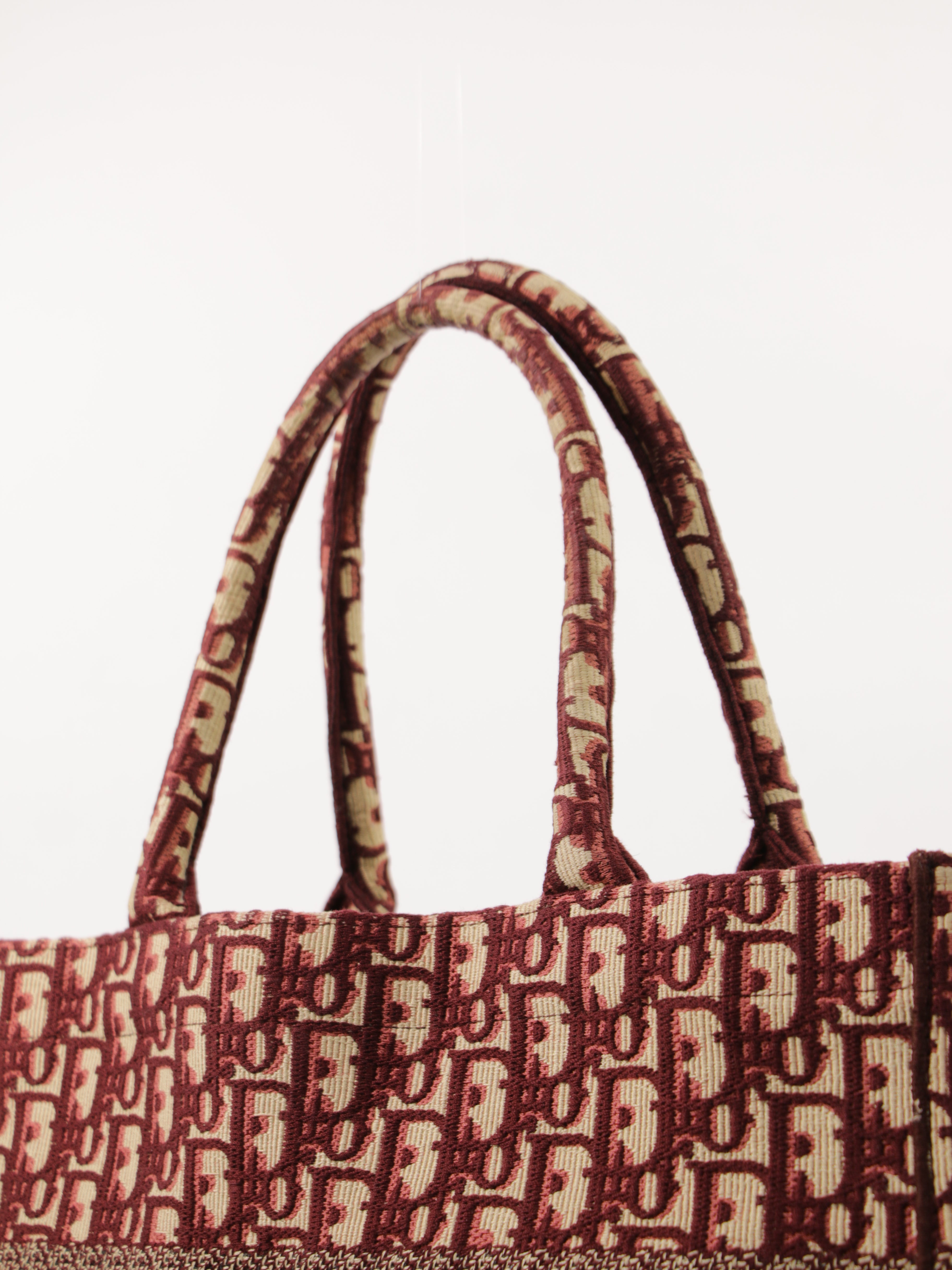 Medium Book Tote