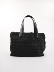 Medium New Travel Line Tote