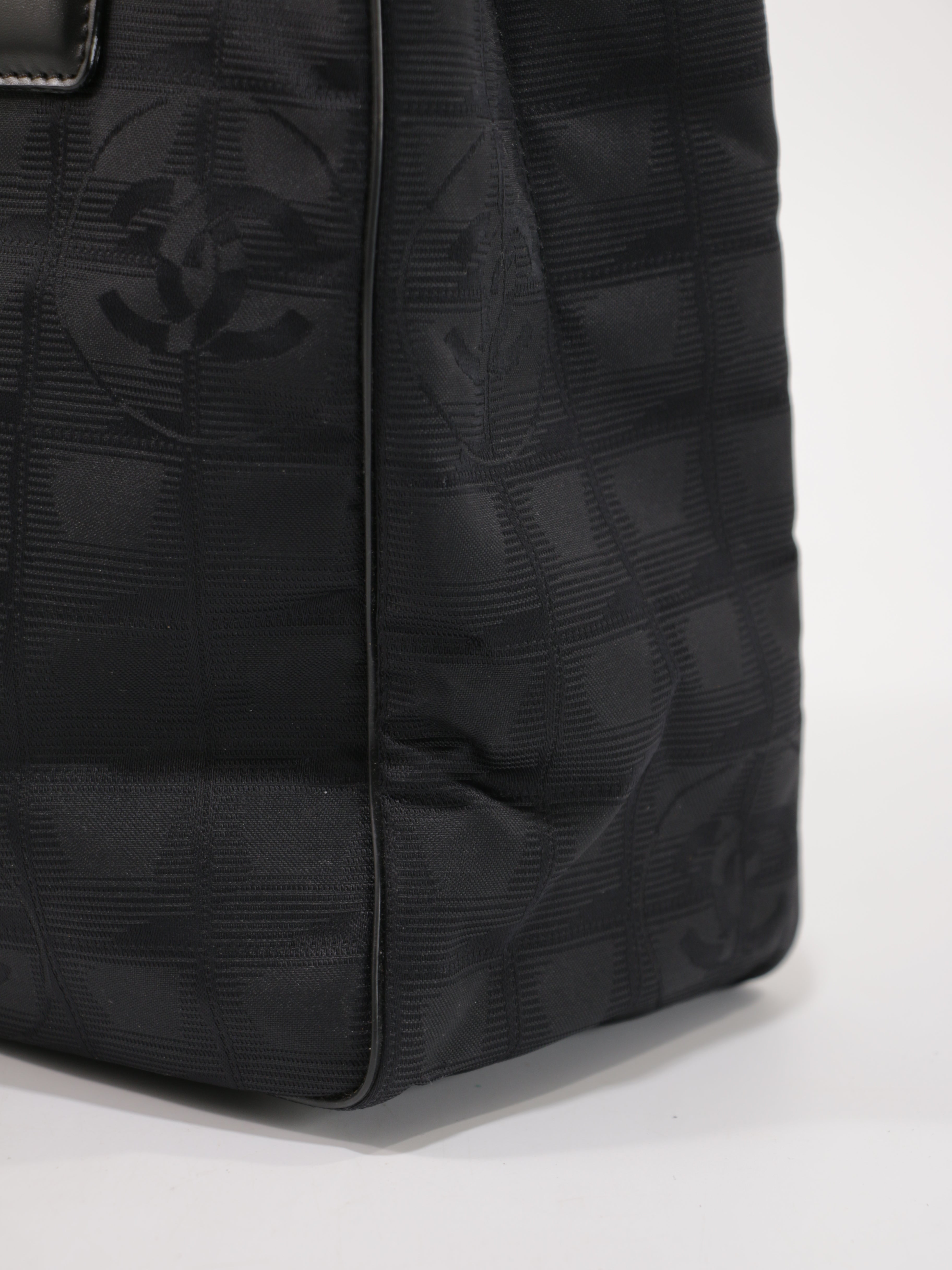 Small New Travel Line Tote