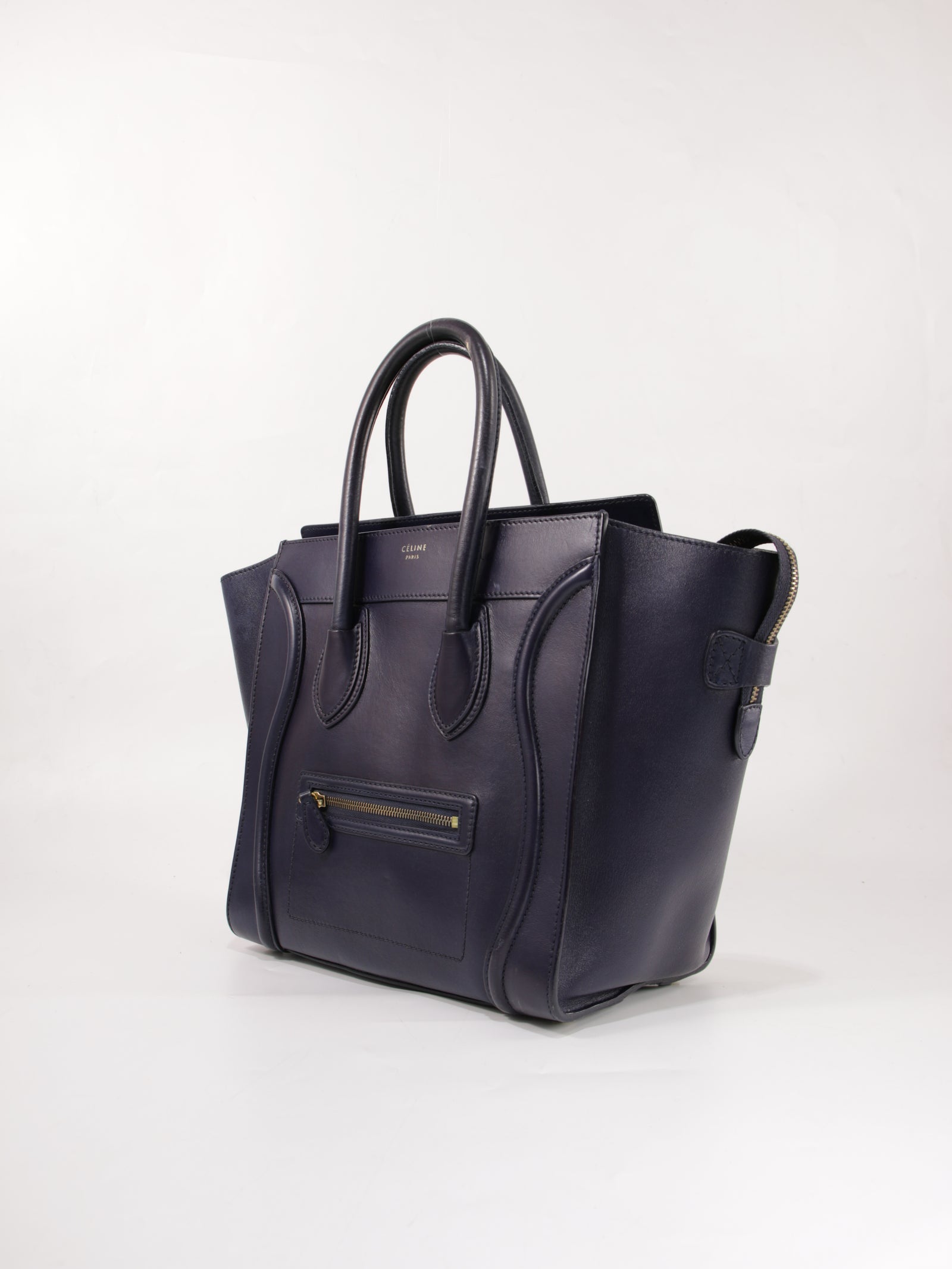 Medium luggage