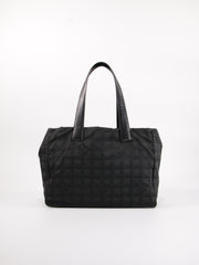 Medium New Travel Line Tote