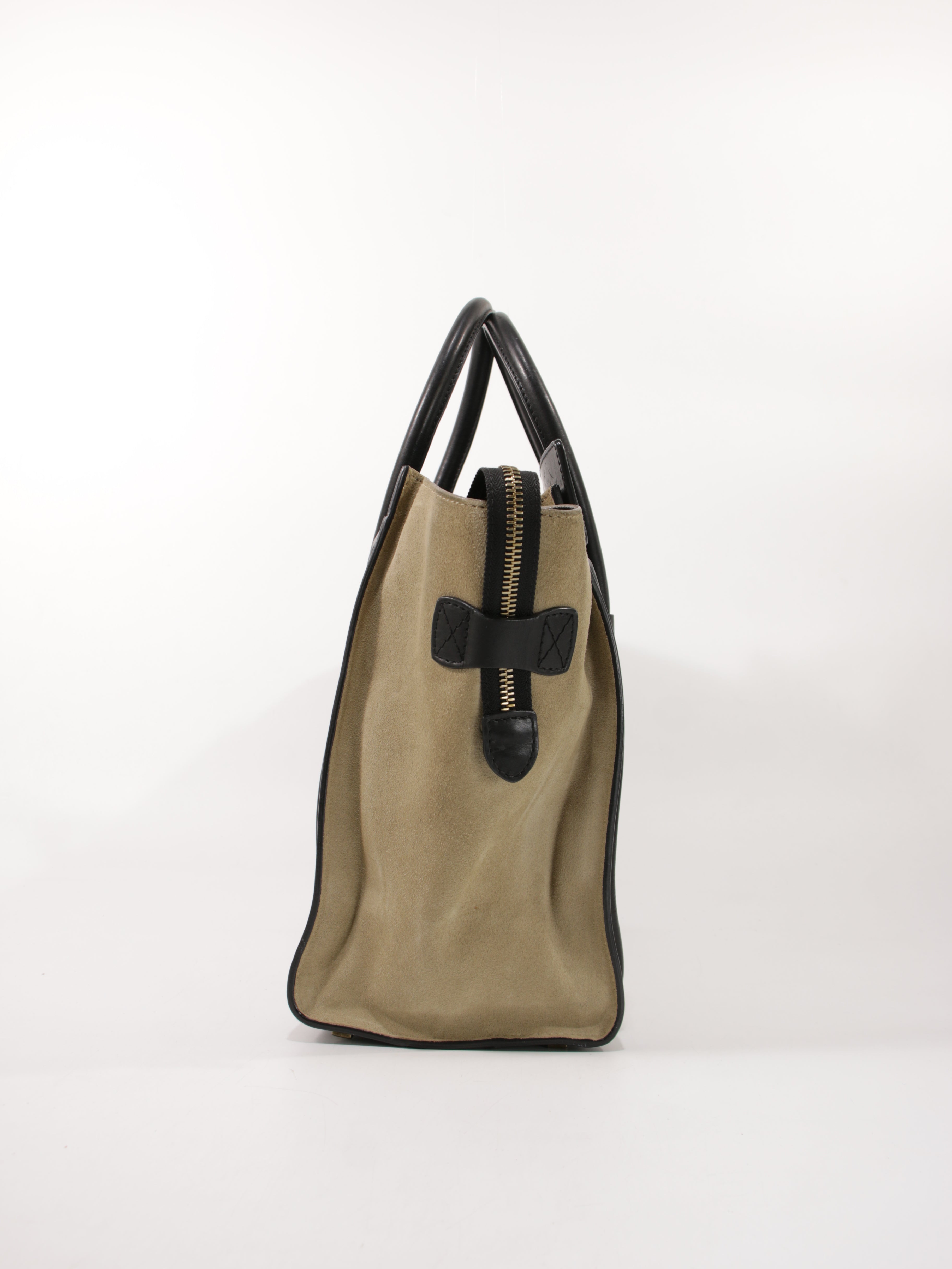 Medium Luggage