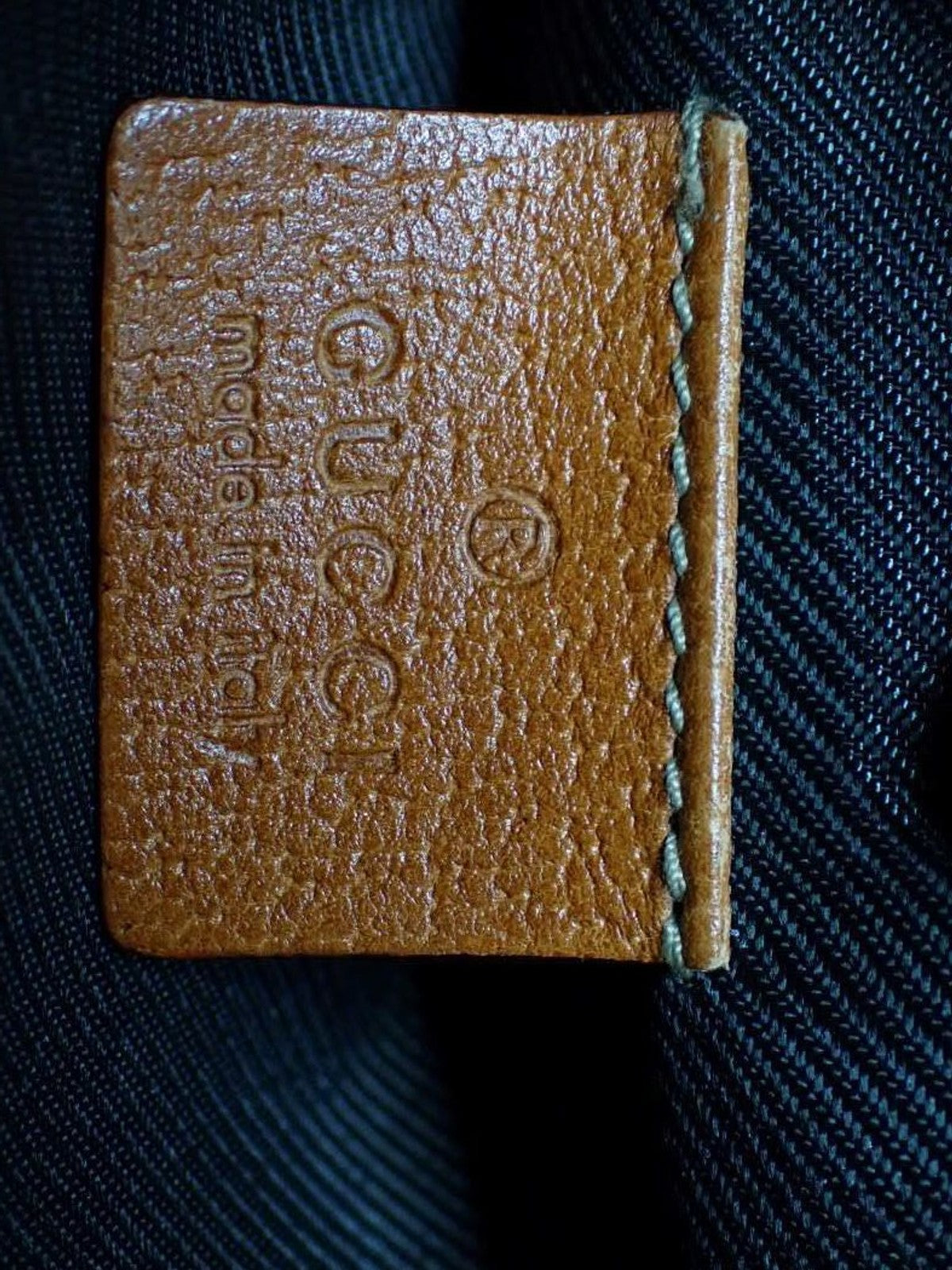 Abbey D-Ring Pochette